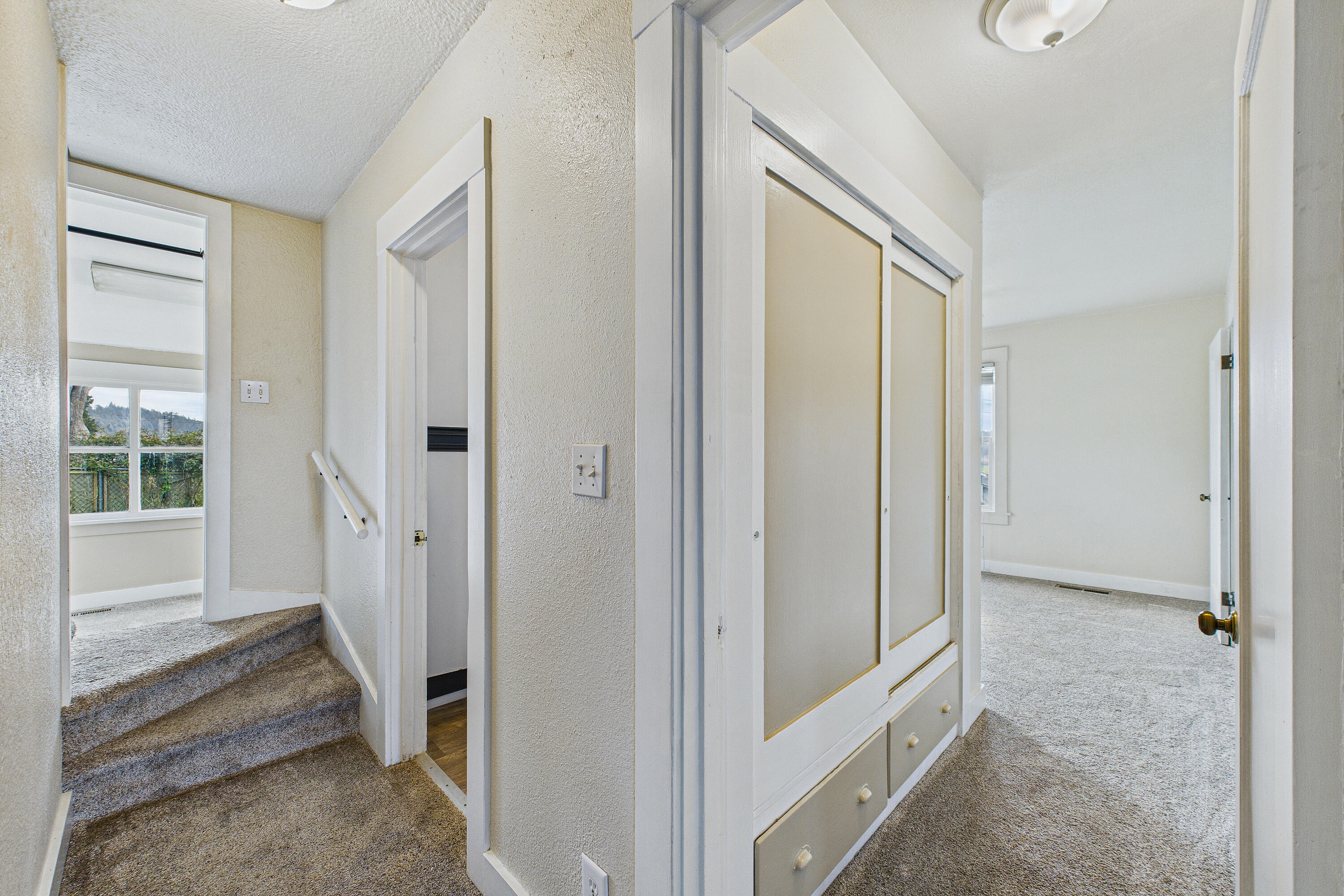 5863 Elk River Road
