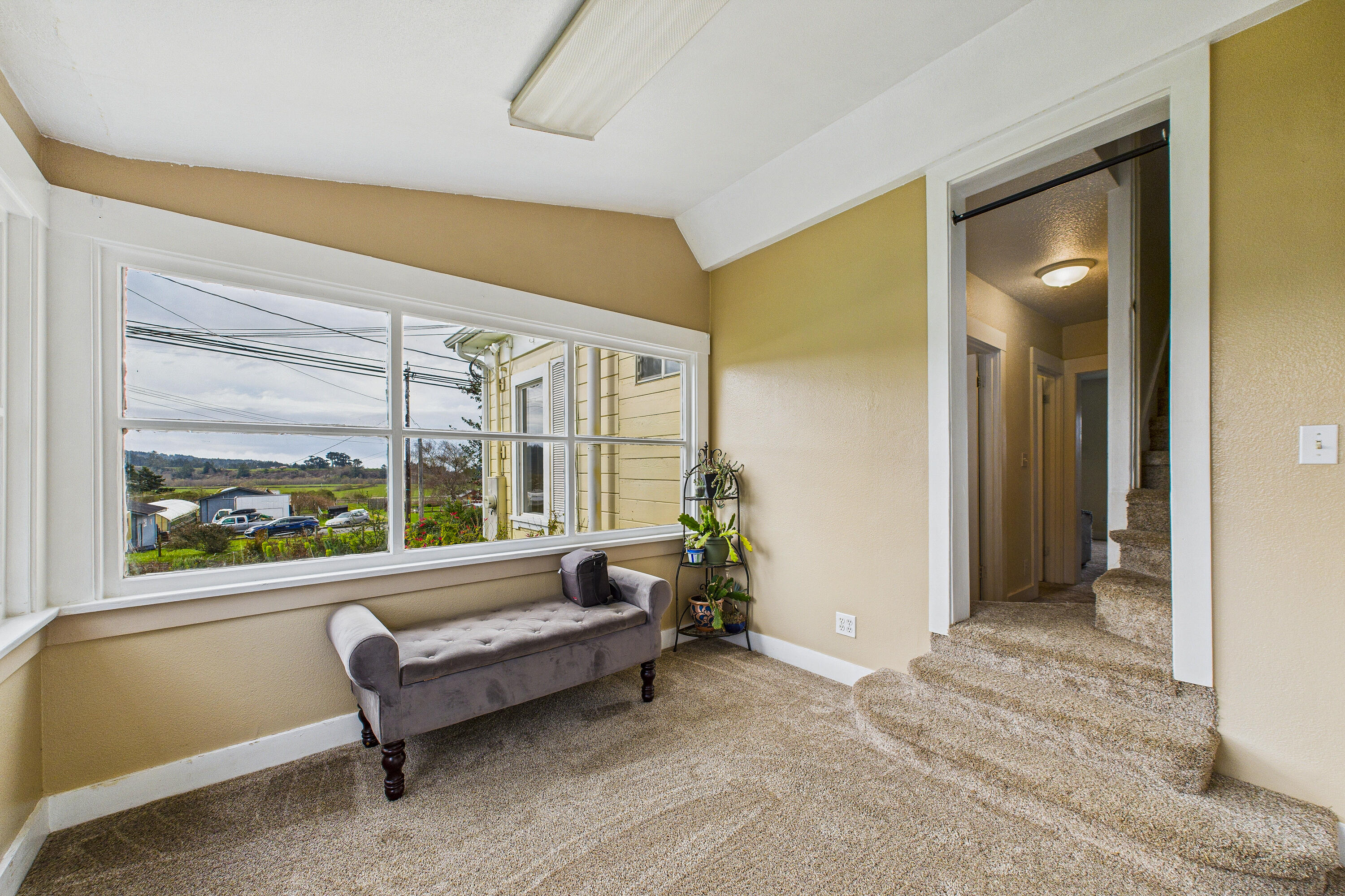 5863 Elk River Road