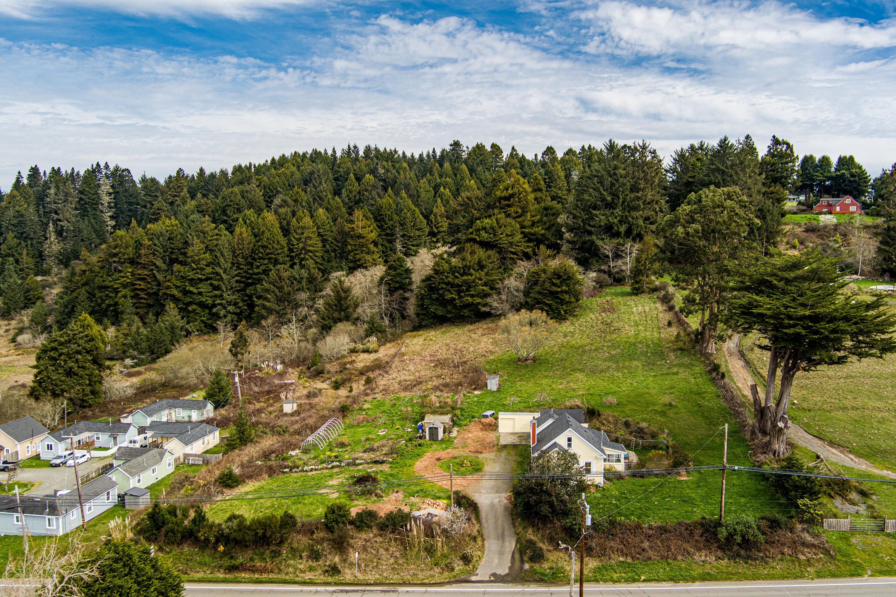 5863 Elk River Road