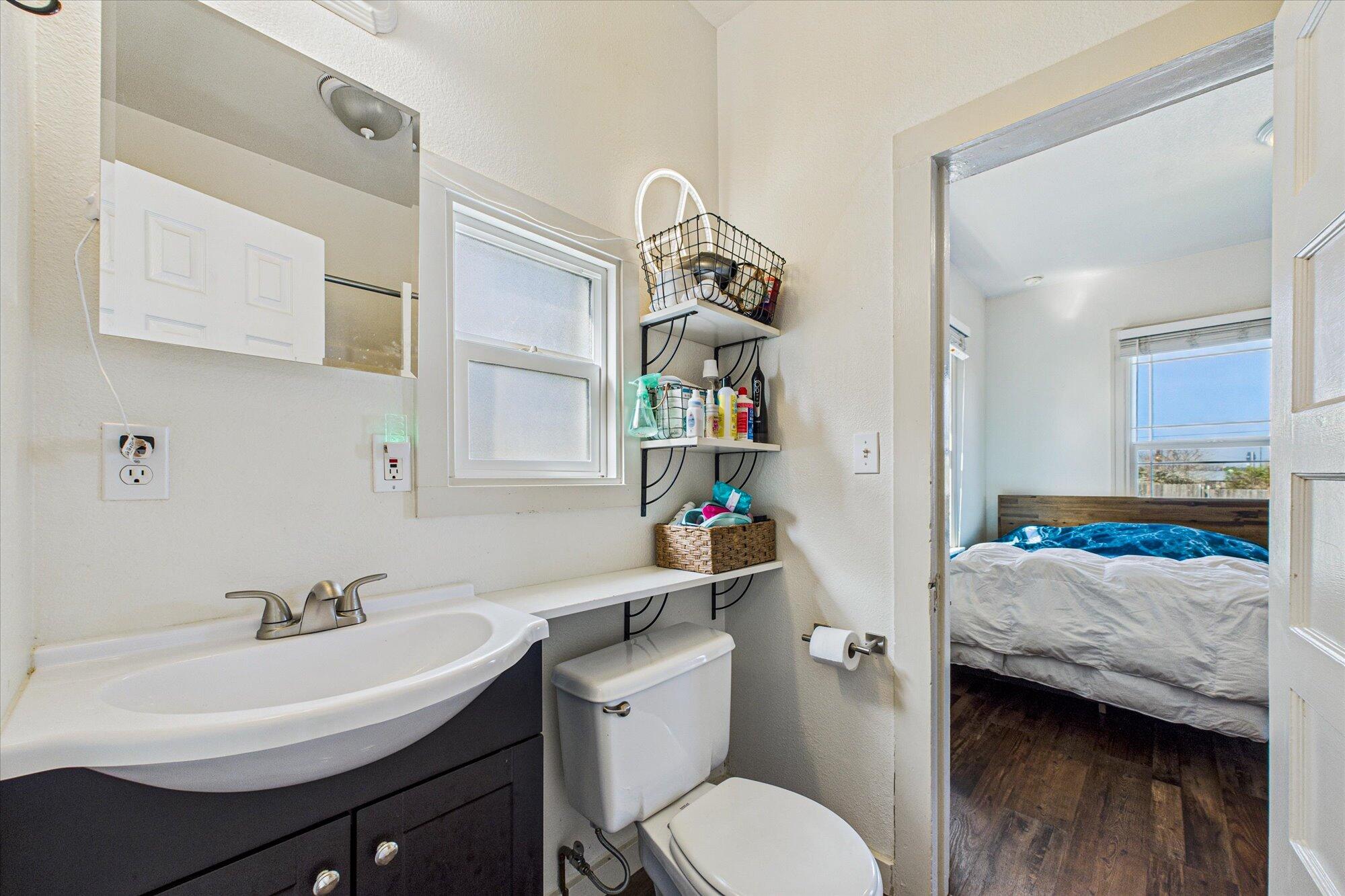 1418 6th Street