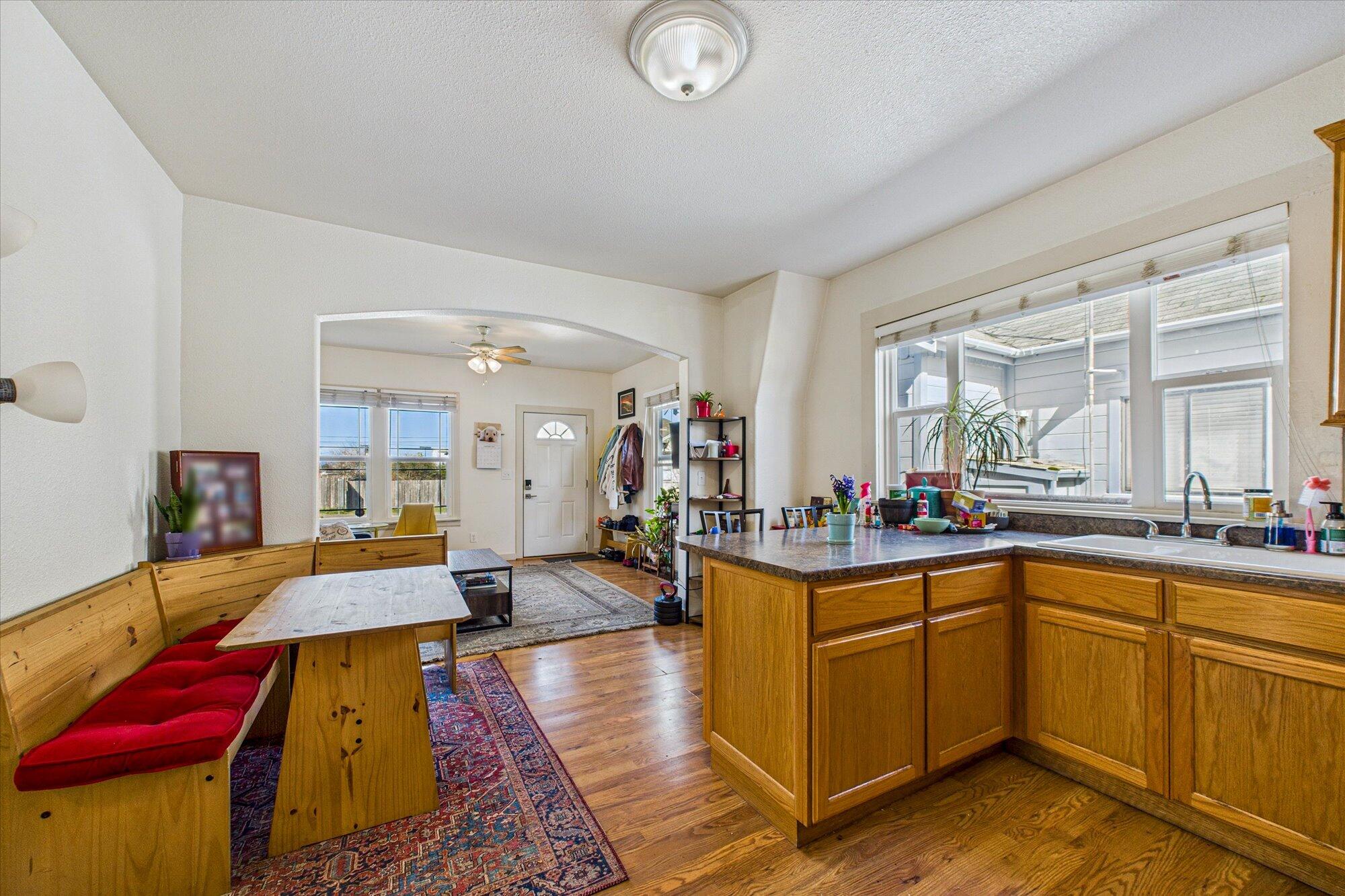 1418 6th Street