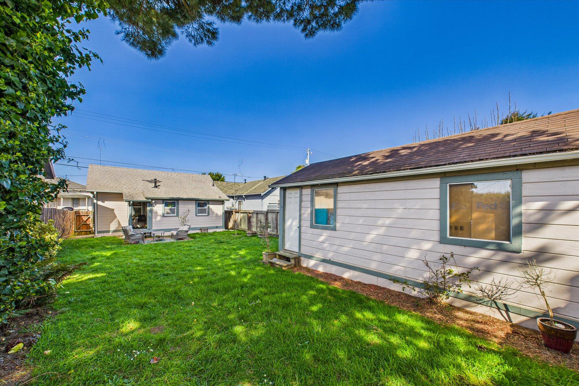 1418 6th Street