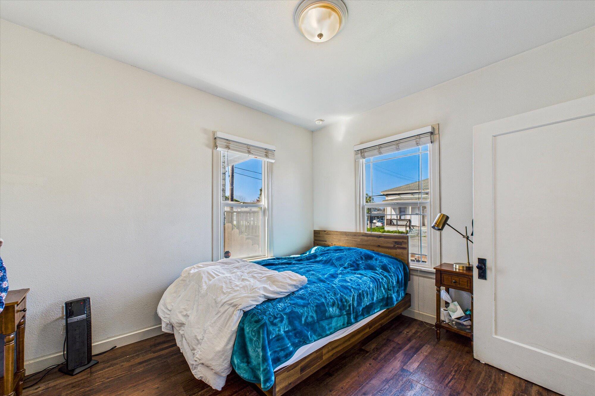1418 6th Street
