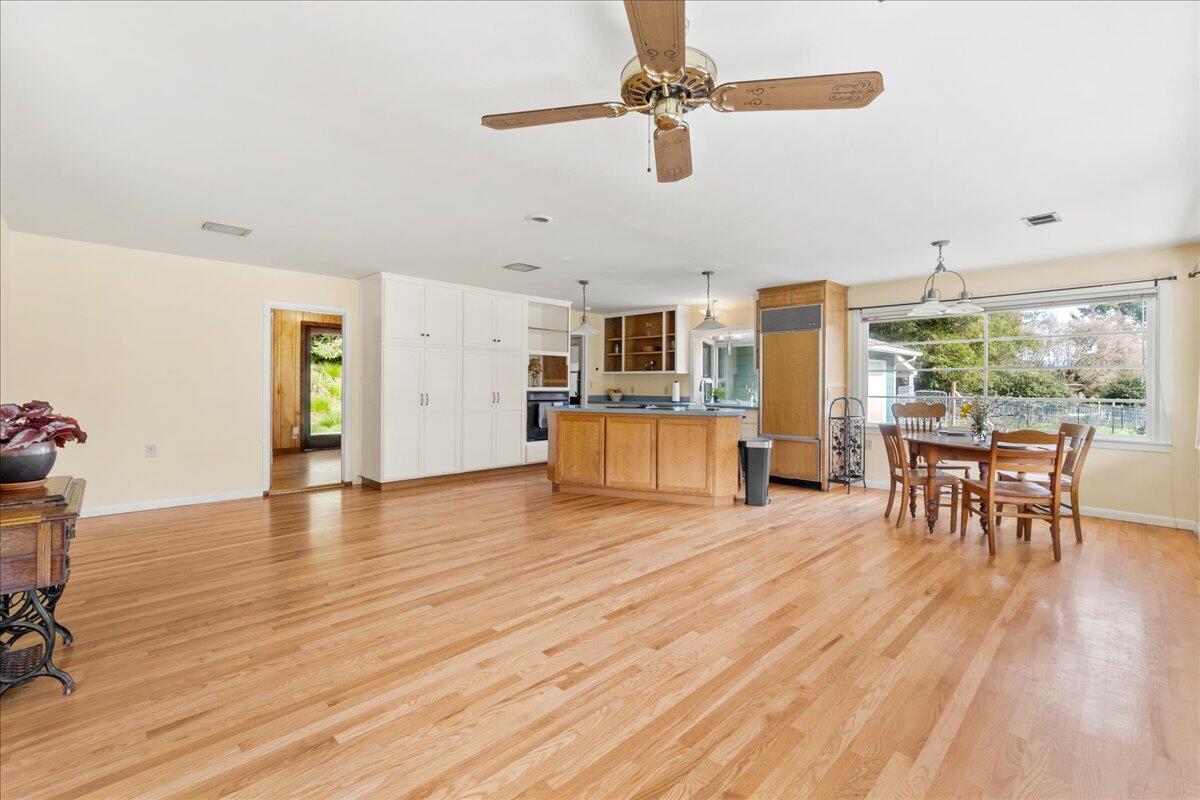 2630 Spears Road