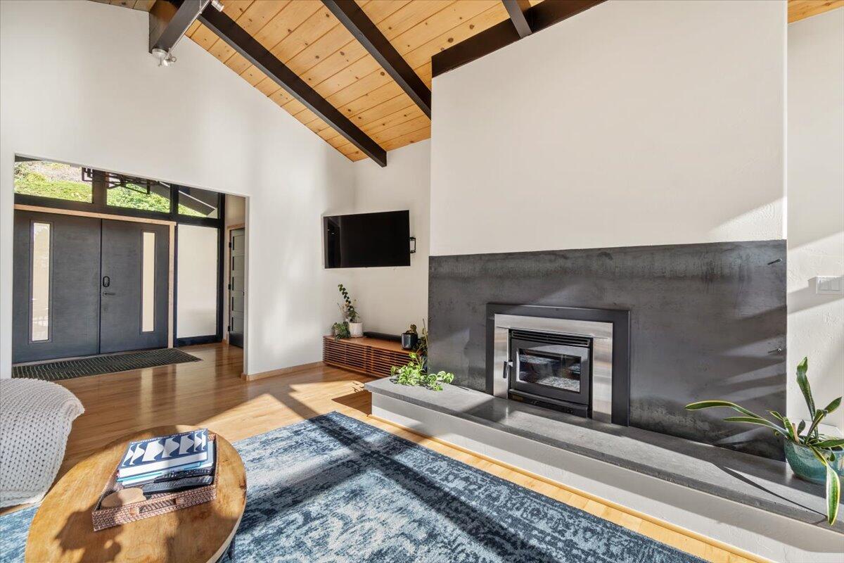 3402 Buttermilk Lane