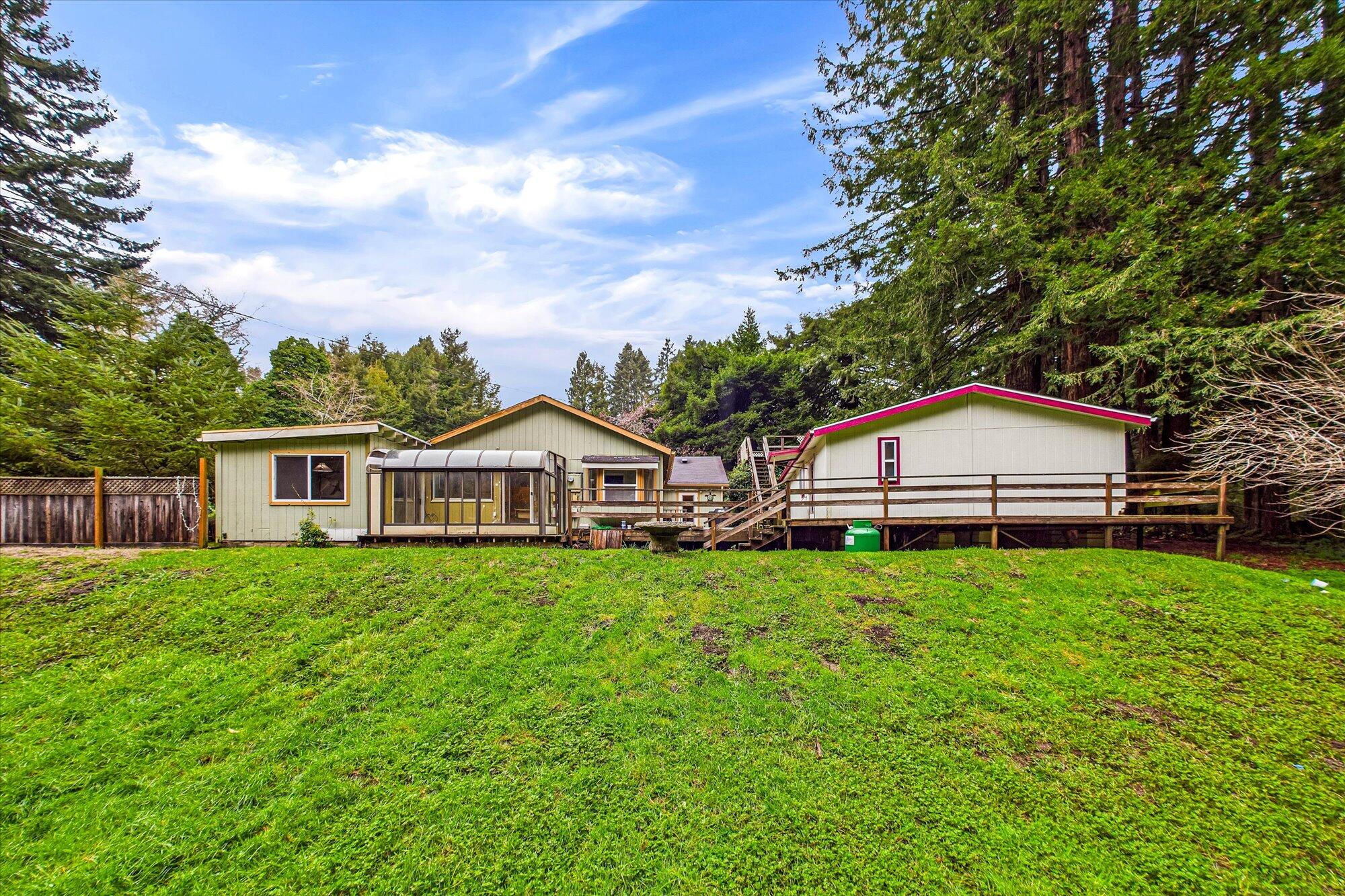 903 Cedar Avenue