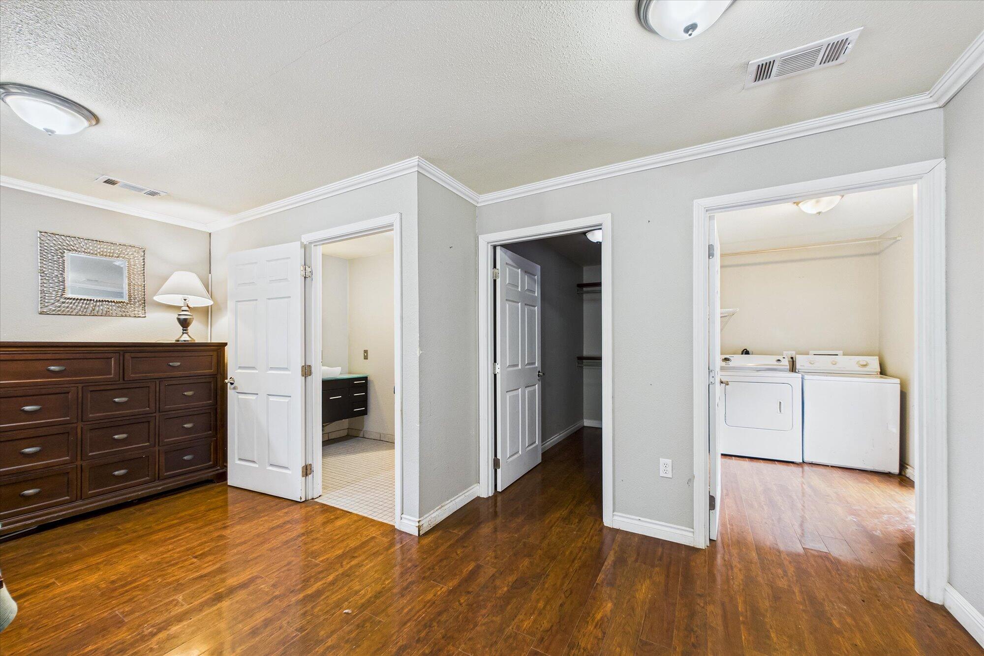 903 Cedar Avenue