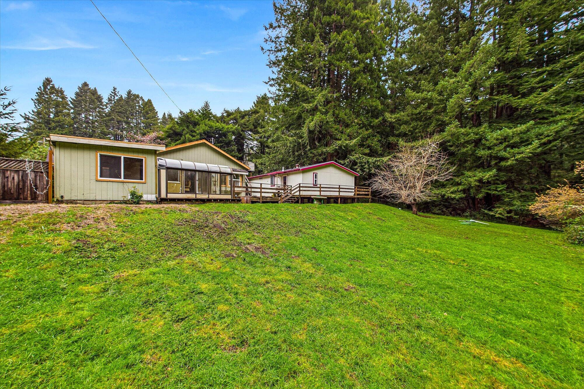 903 Cedar Avenue