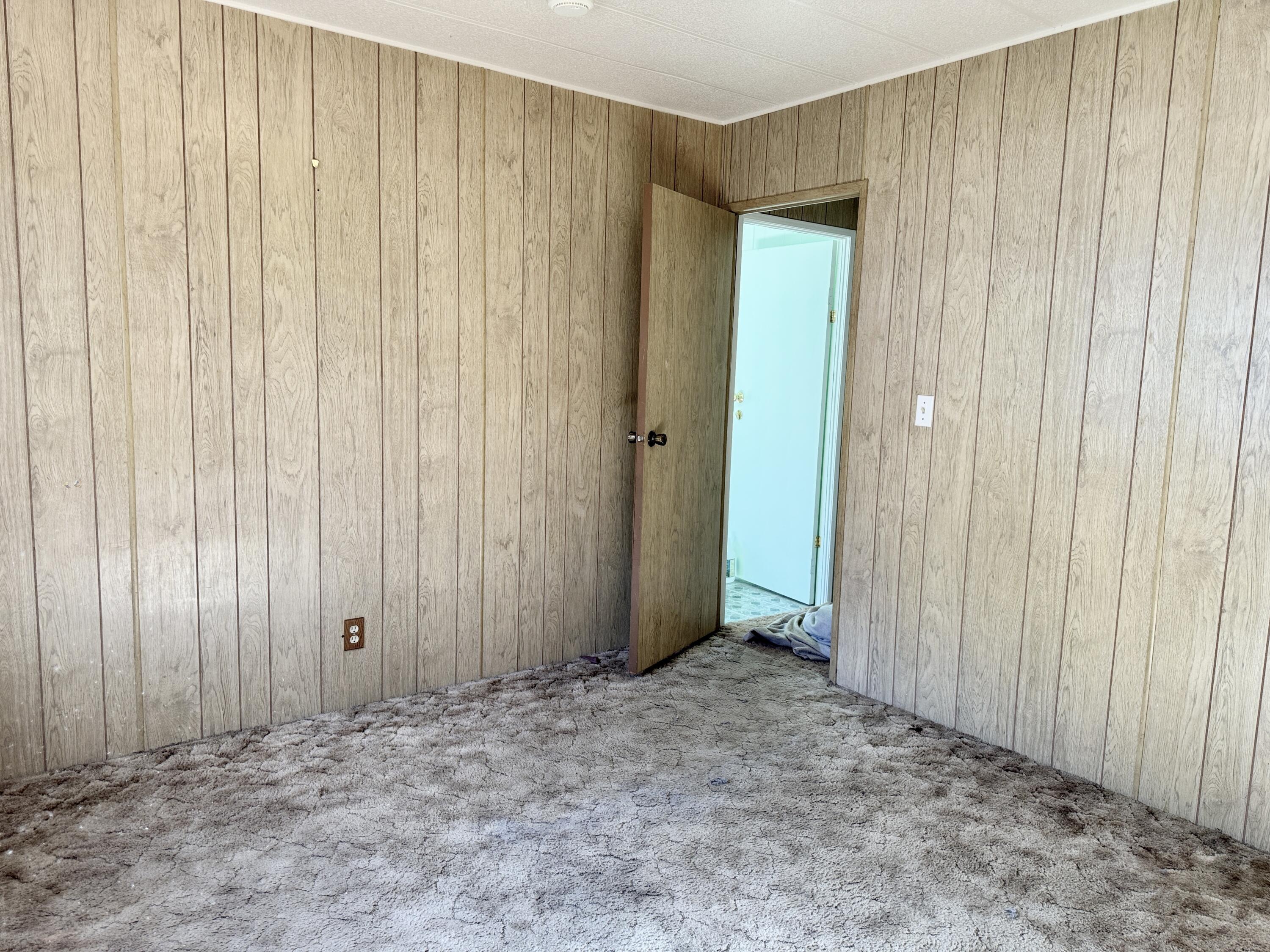 5428 Paradise Lane, 104
