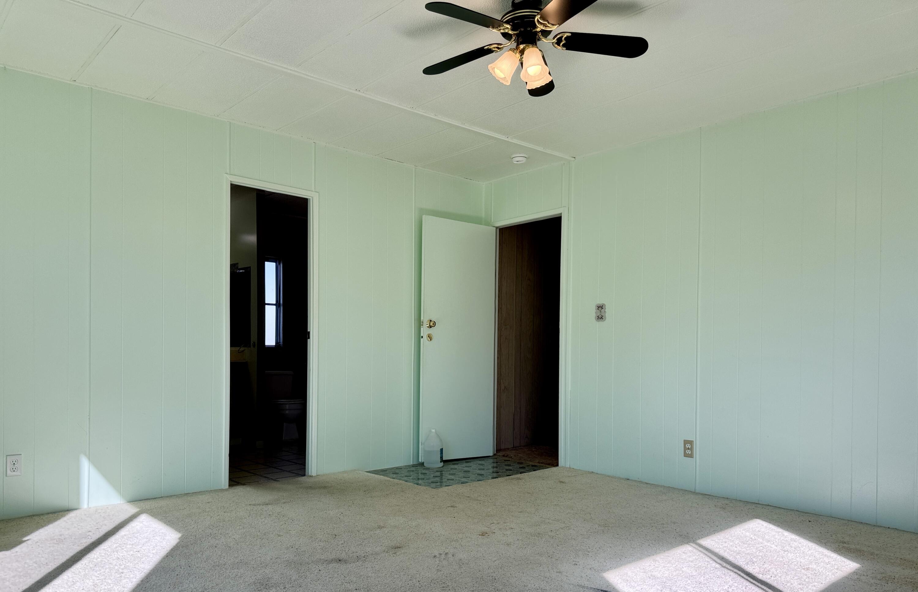 5428 Paradise Lane, 104