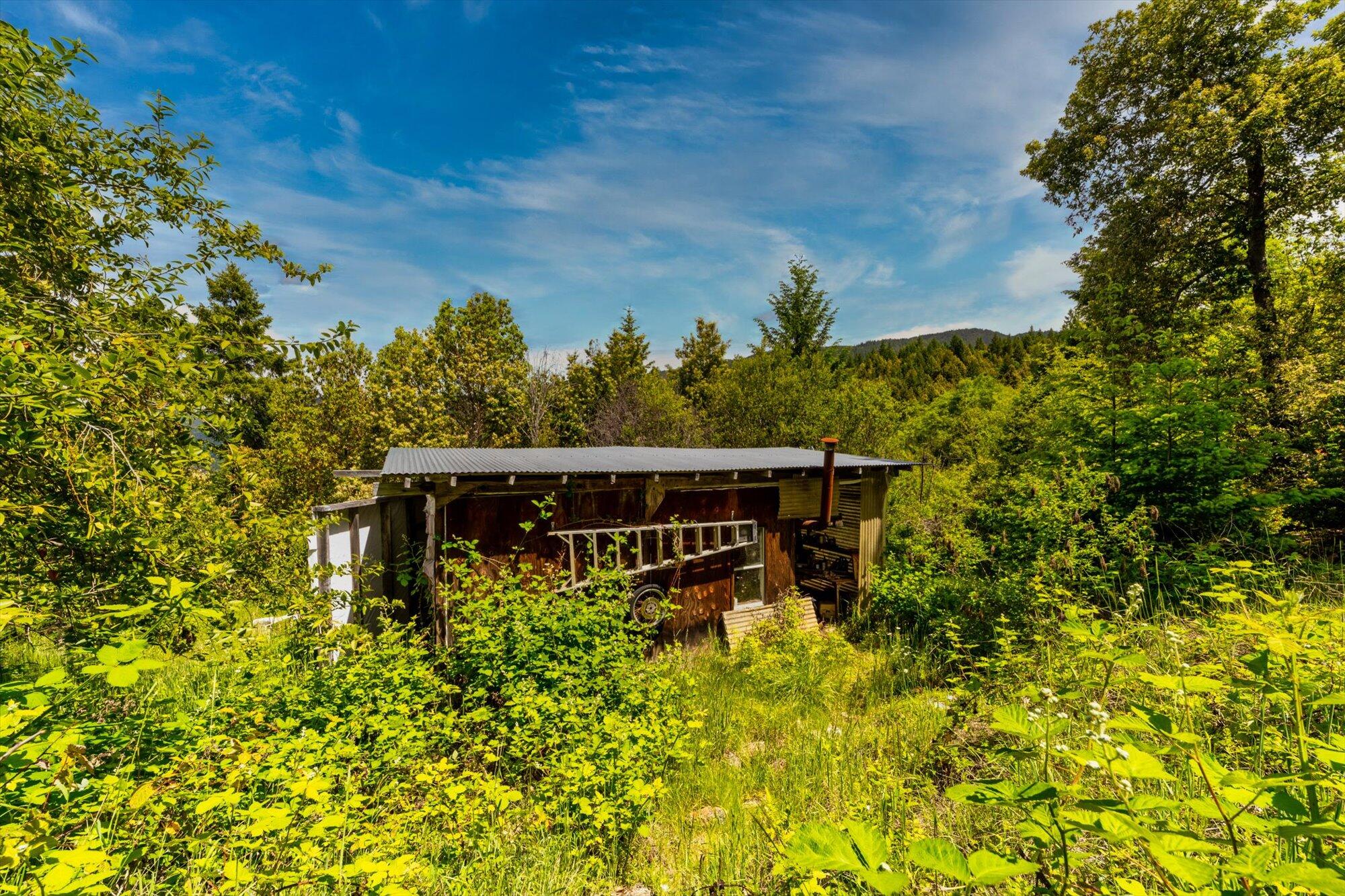 1245 Iron Gate Road