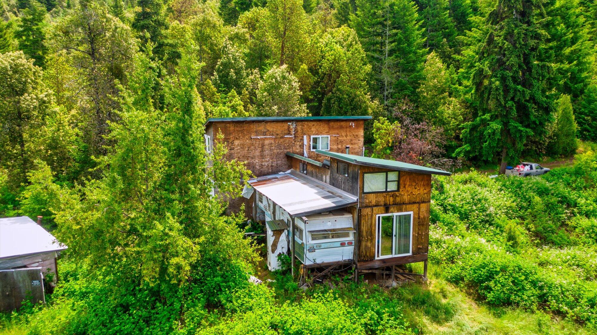 1245 Iron Gate Road