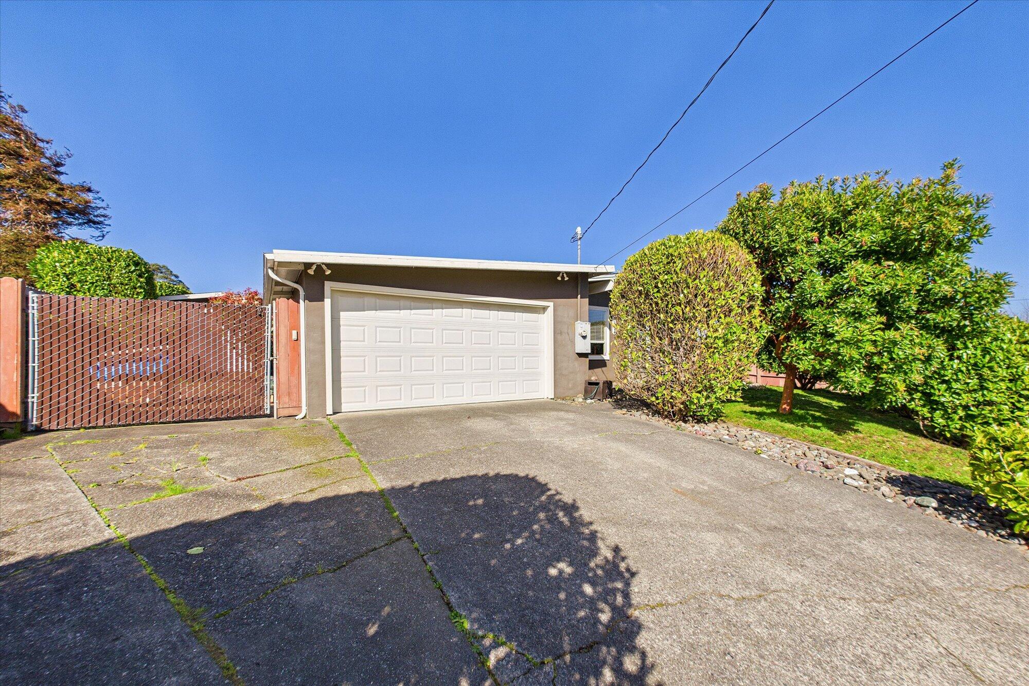 6232 Princeton Drive