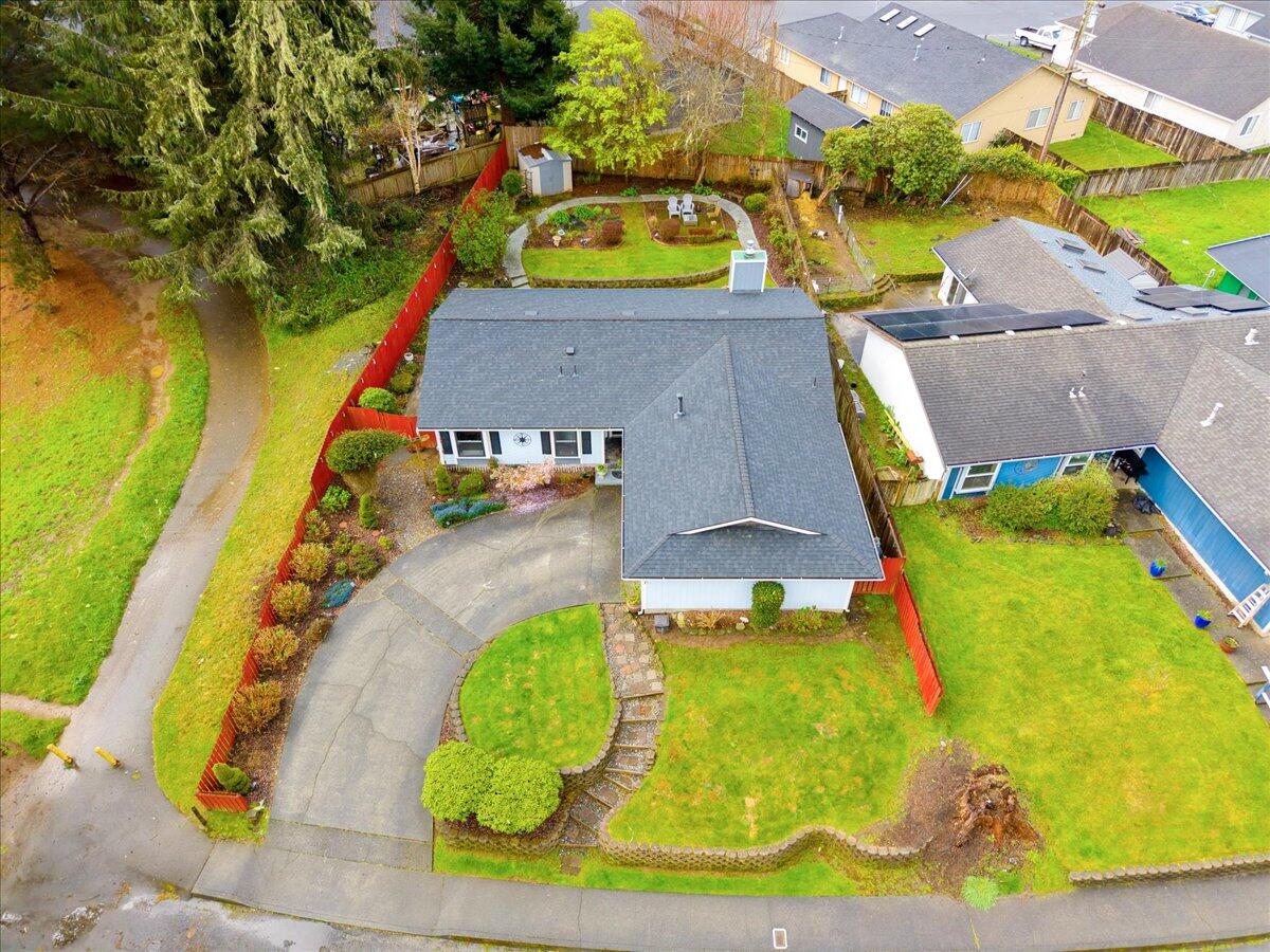 1346 Parkside Dr Drive, McKinleyville