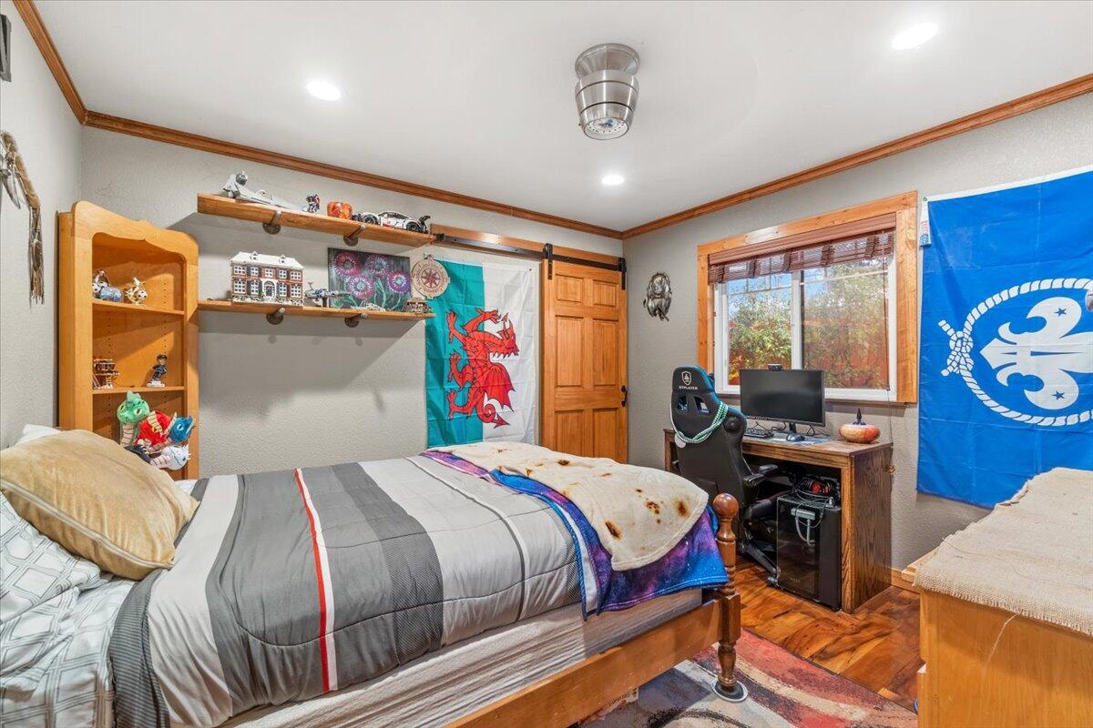 1346 Parkside Dr Drive, McKinleyville