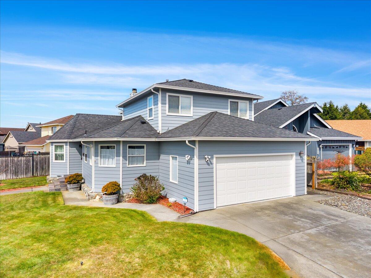 1785 Heartwood Drive, McKinleyville