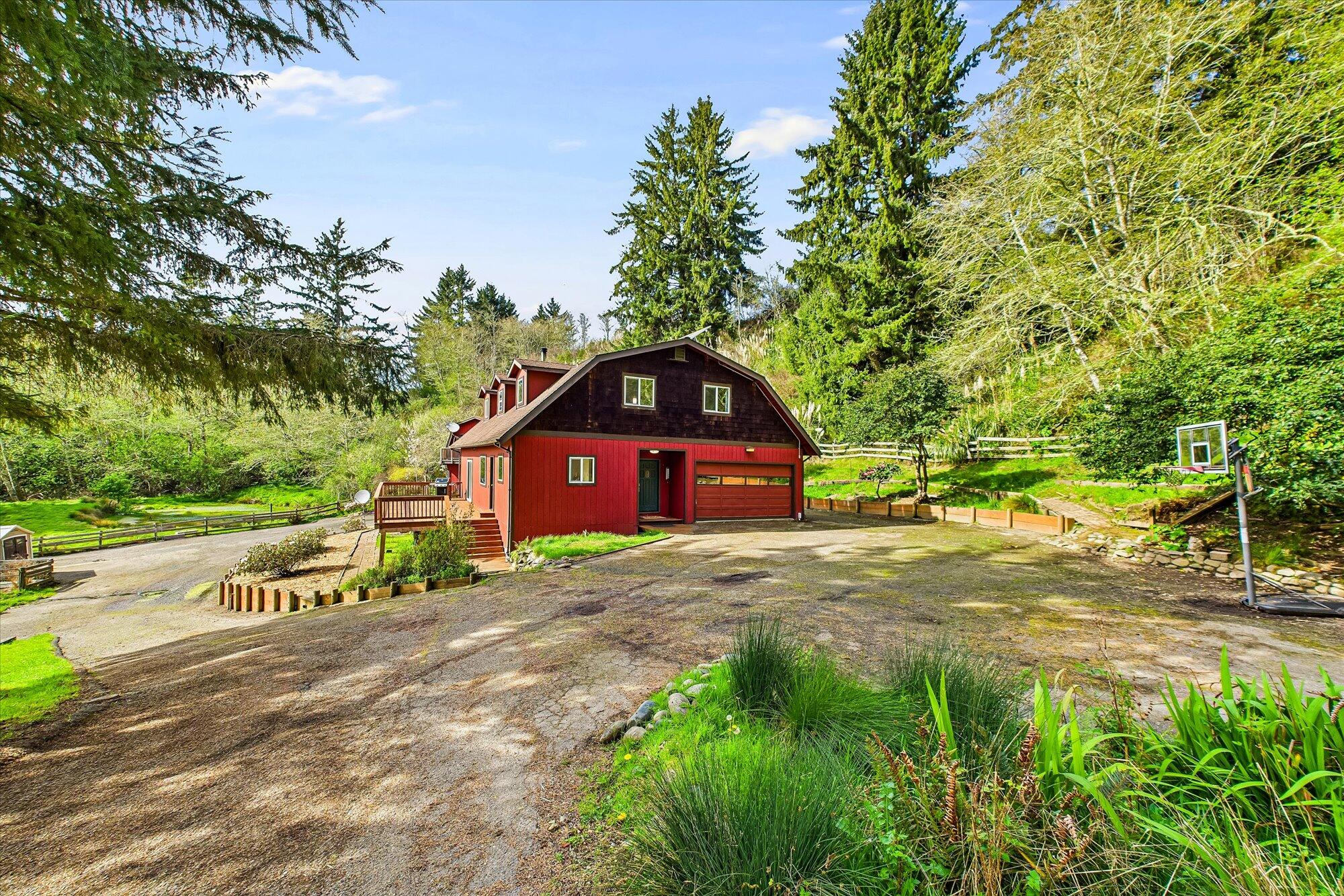 1652 Tompkins Hill Road