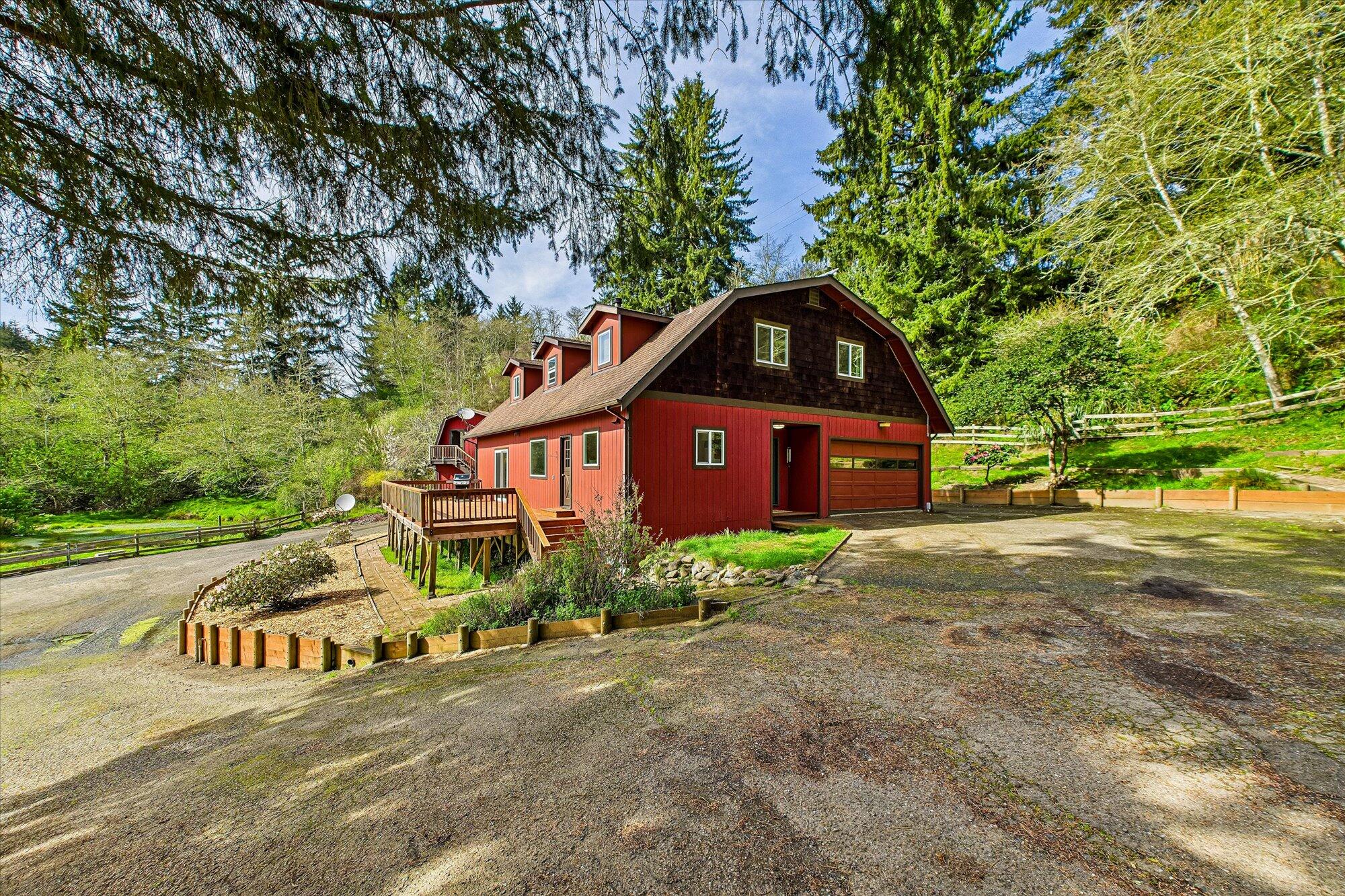 1652 Tompkins Hill Road