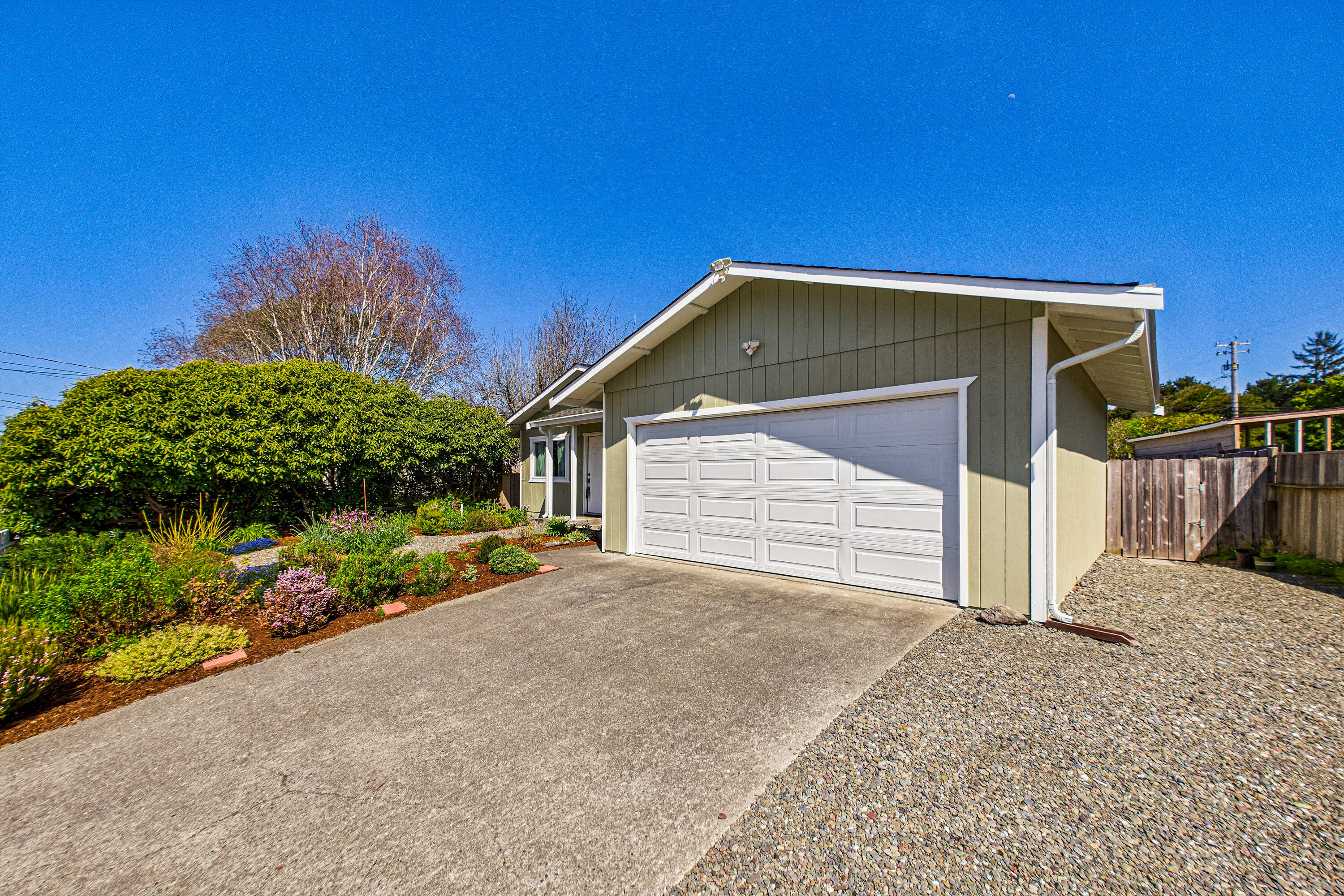 2157 Mckinleyville Avenue, McKinleyville