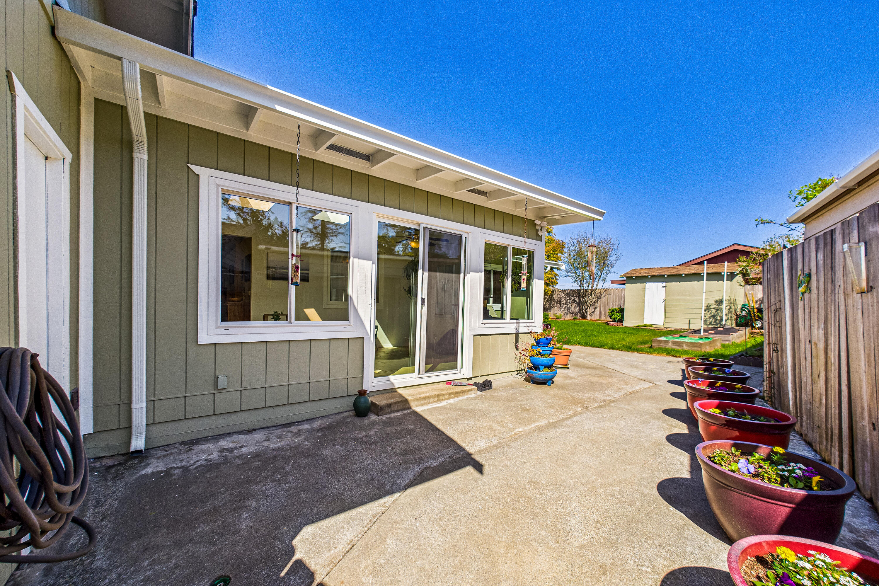 2157 Mckinleyville Avenue, McKinleyville