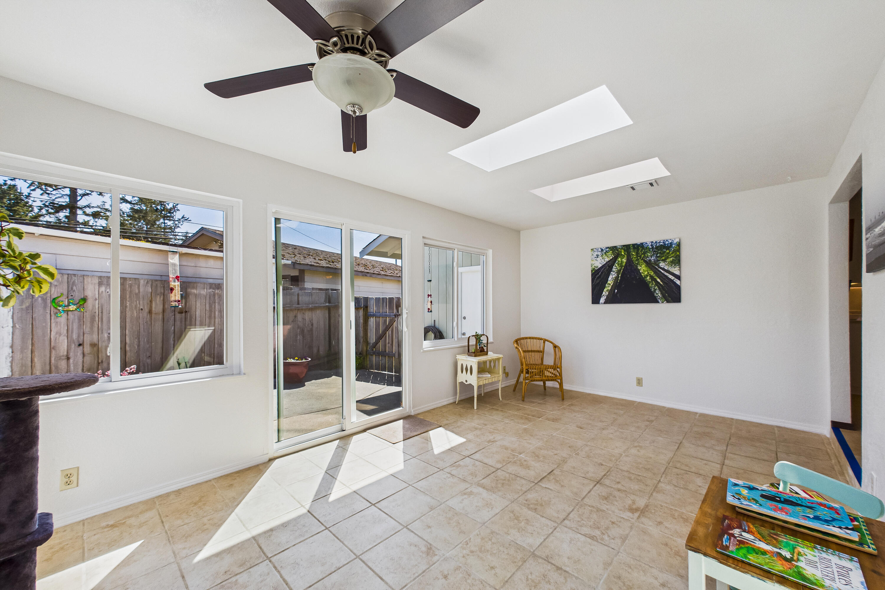 2157 Mckinleyville Avenue, McKinleyville