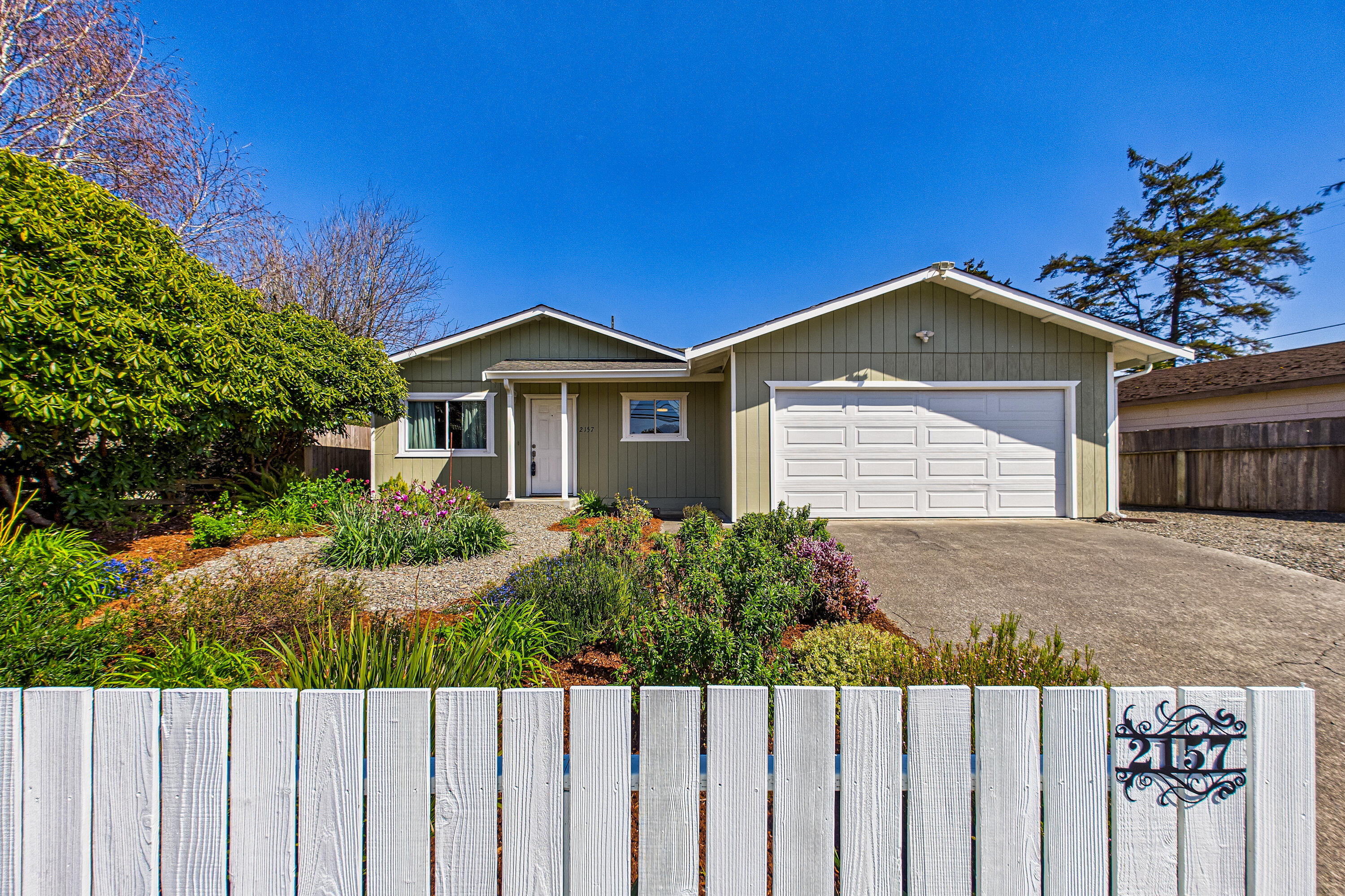 2157 Mckinleyville Avenue, McKinleyville