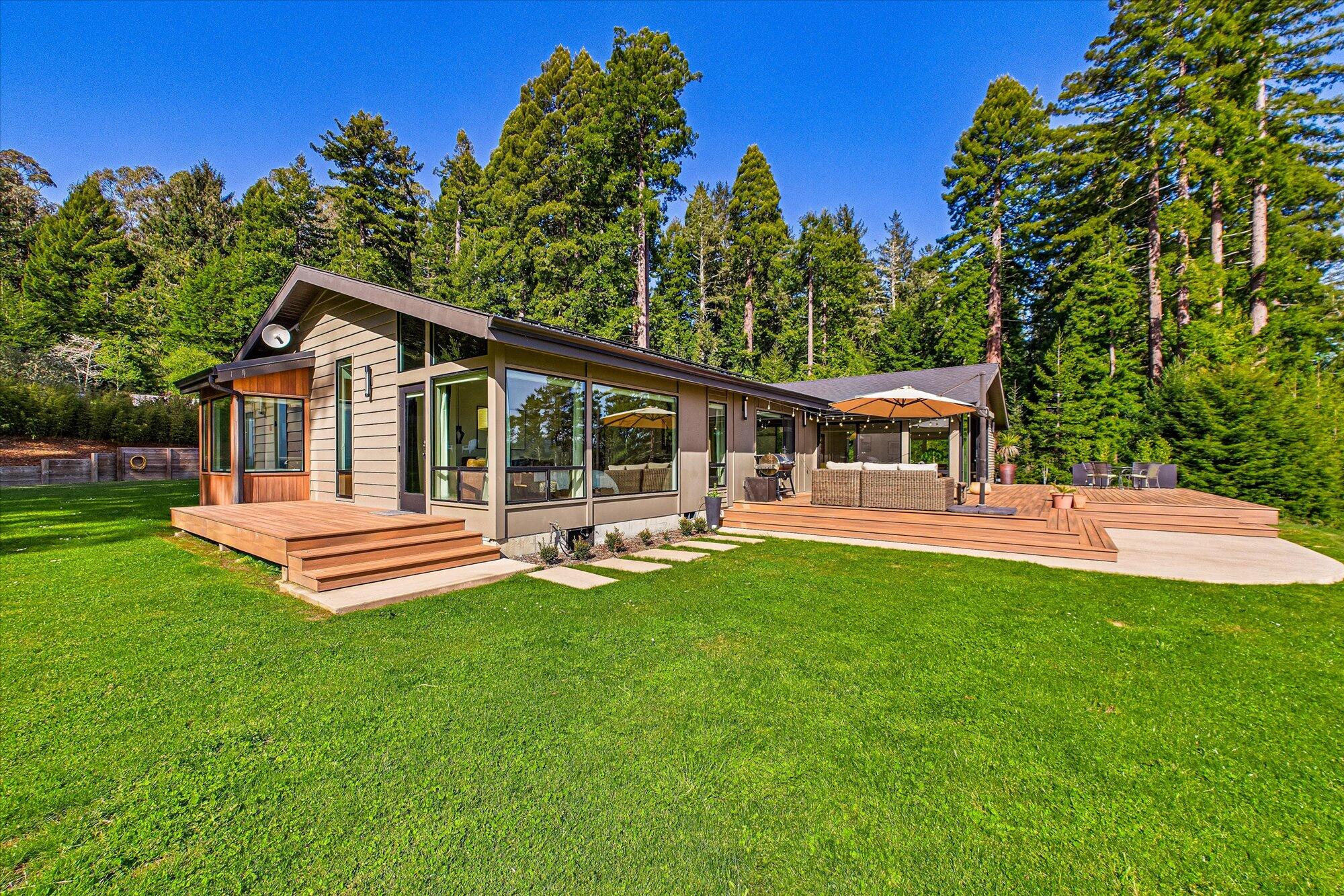 2175 N Bank Road, McKinleyville
