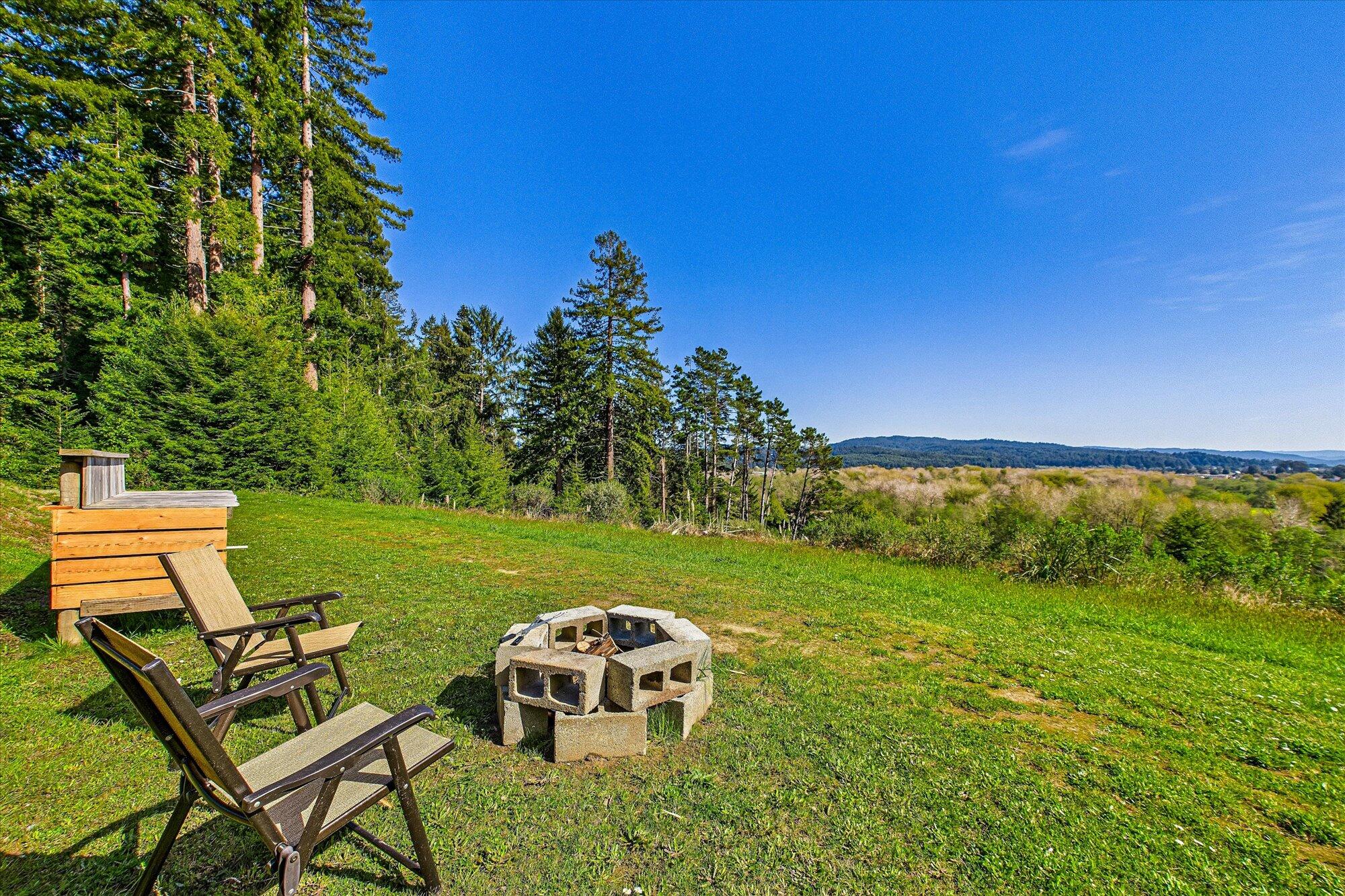 2175 N Bank Road, McKinleyville