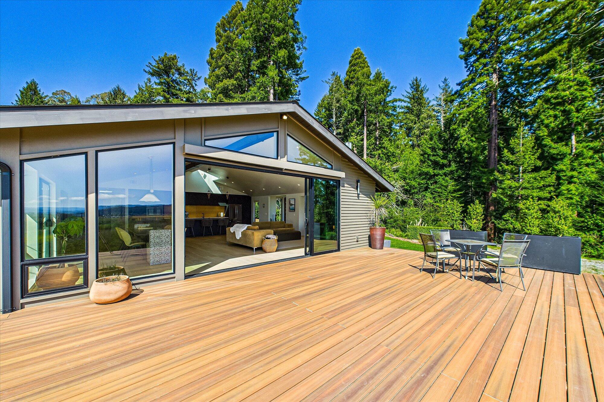2175 N Bank Road, McKinleyville