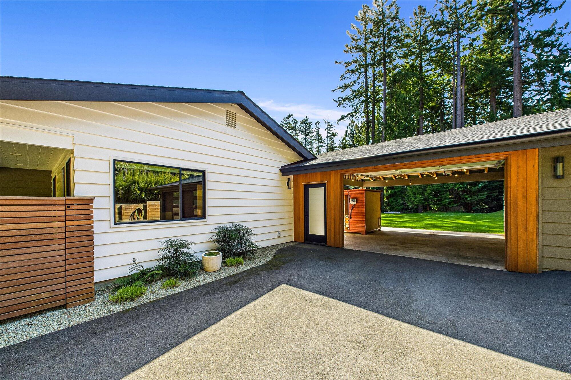 2175 N Bank Road, McKinleyville