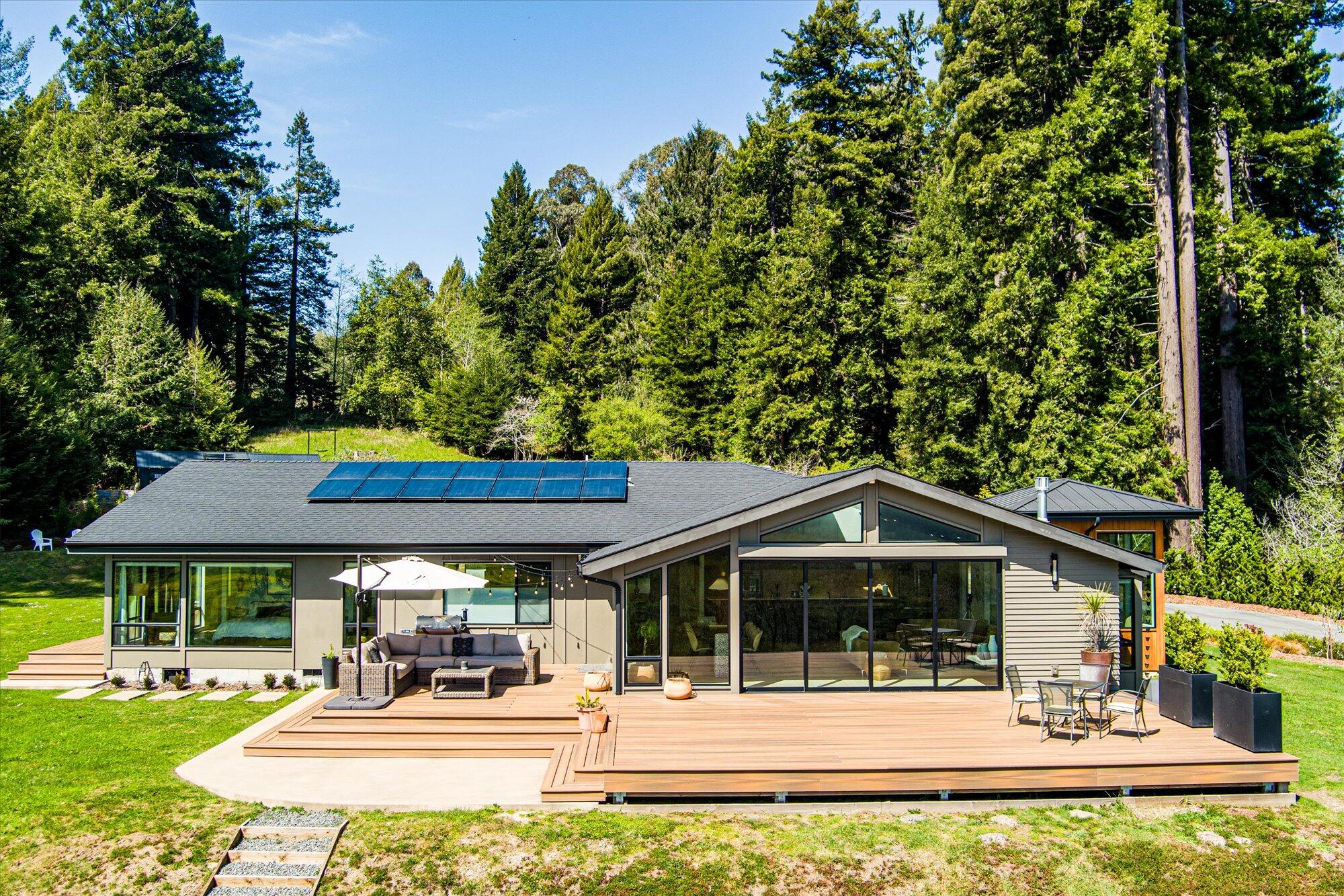 2175 N Bank Road, McKinleyville