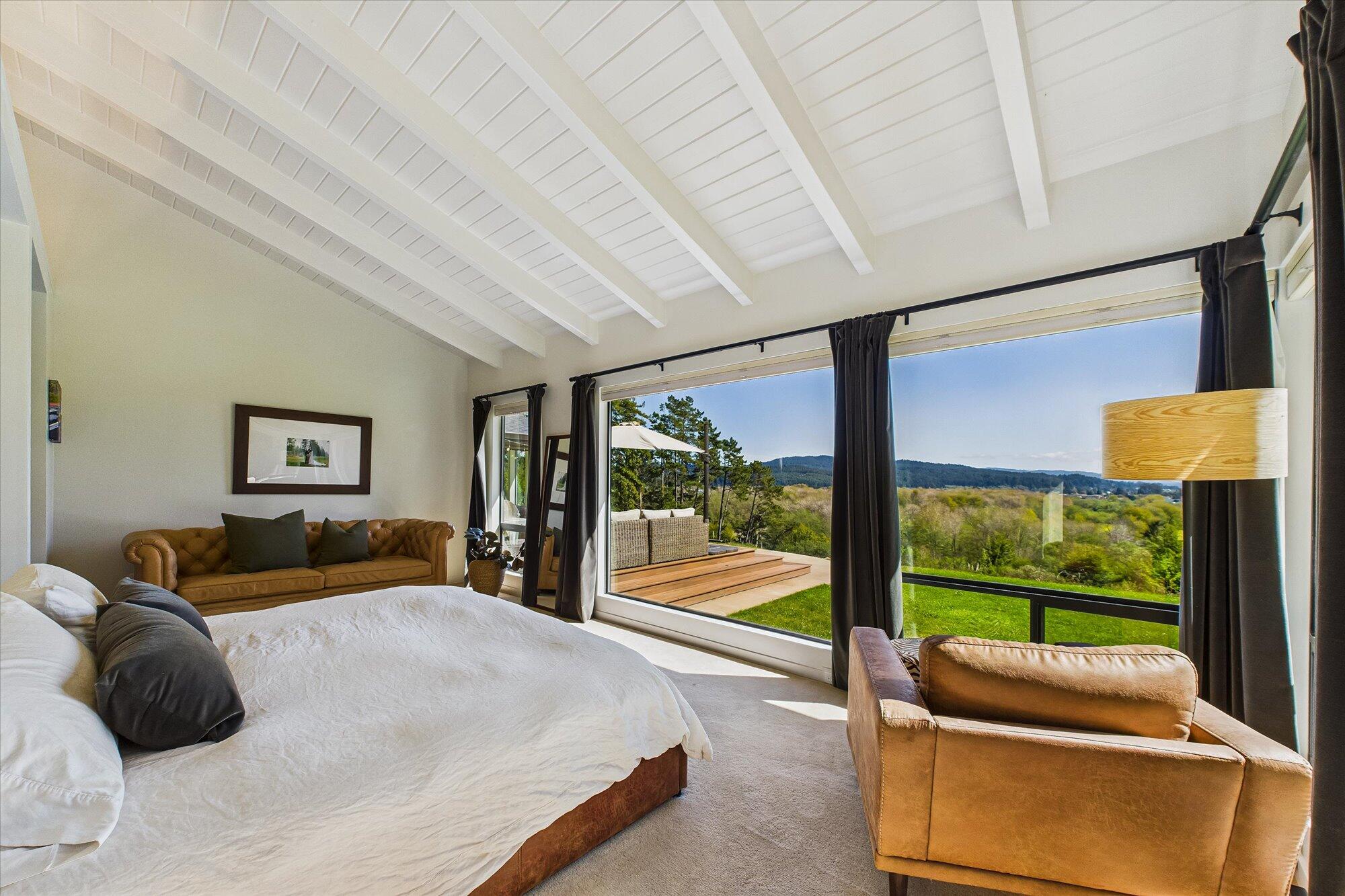 2175 N Bank Road, McKinleyville