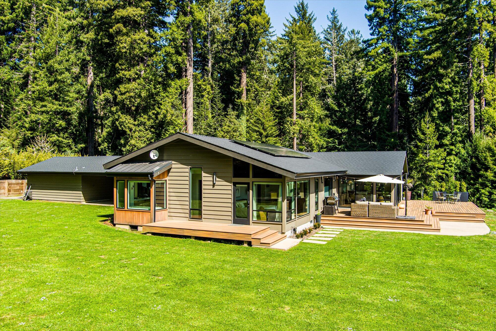 2175 N Bank Road, McKinleyville