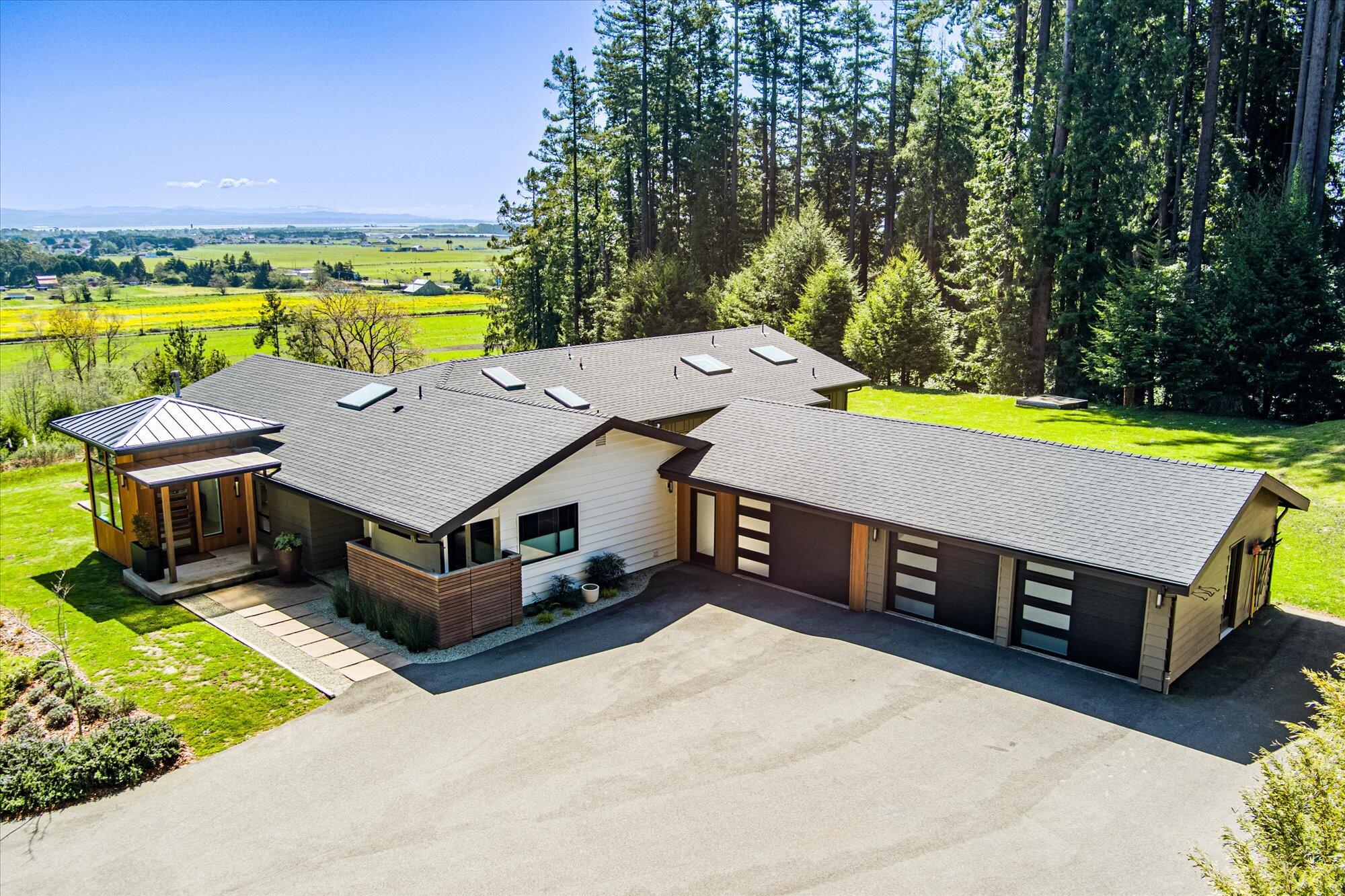 2175 N Bank Road, McKinleyville