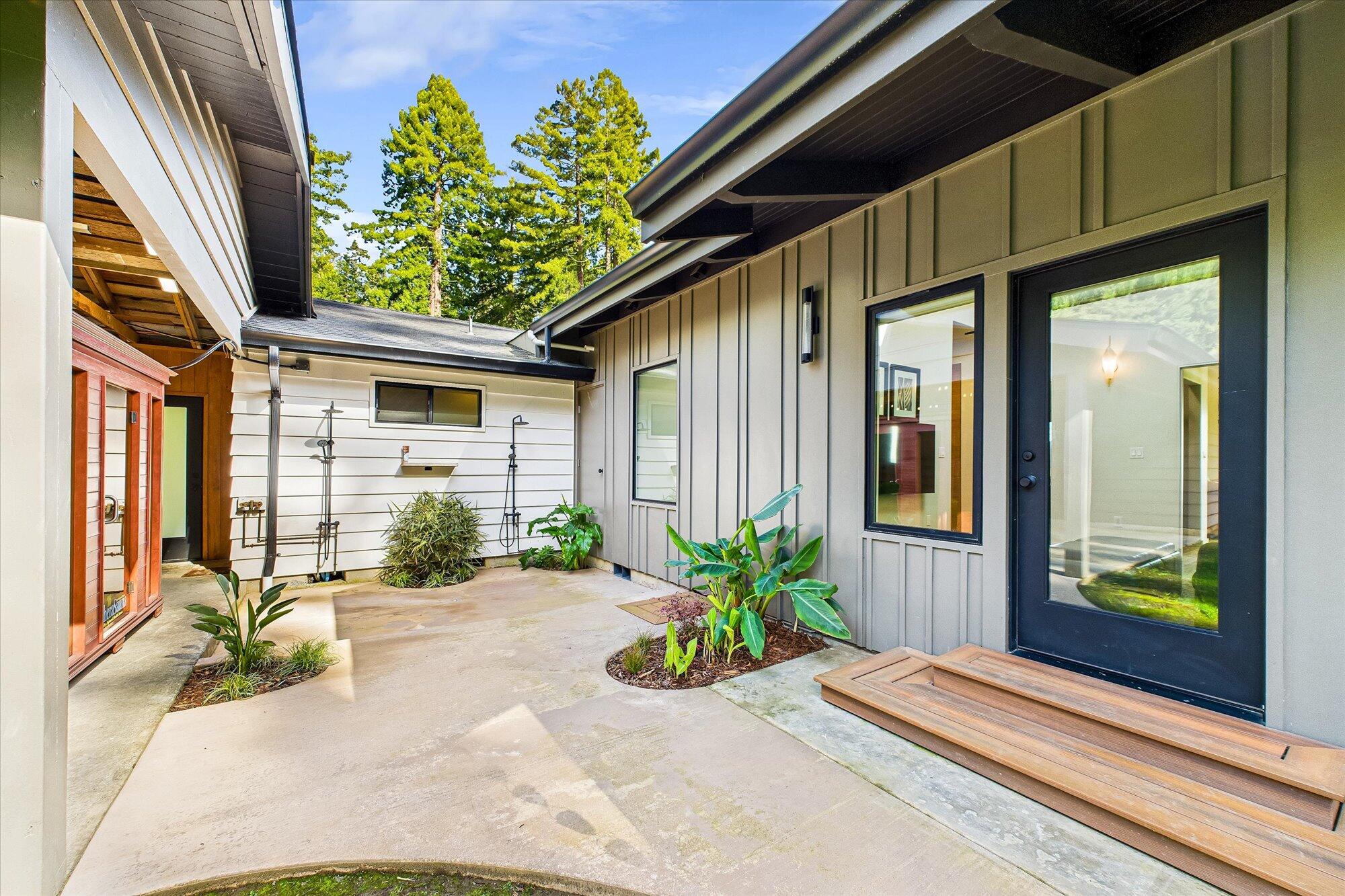 2175 N Bank Road, McKinleyville