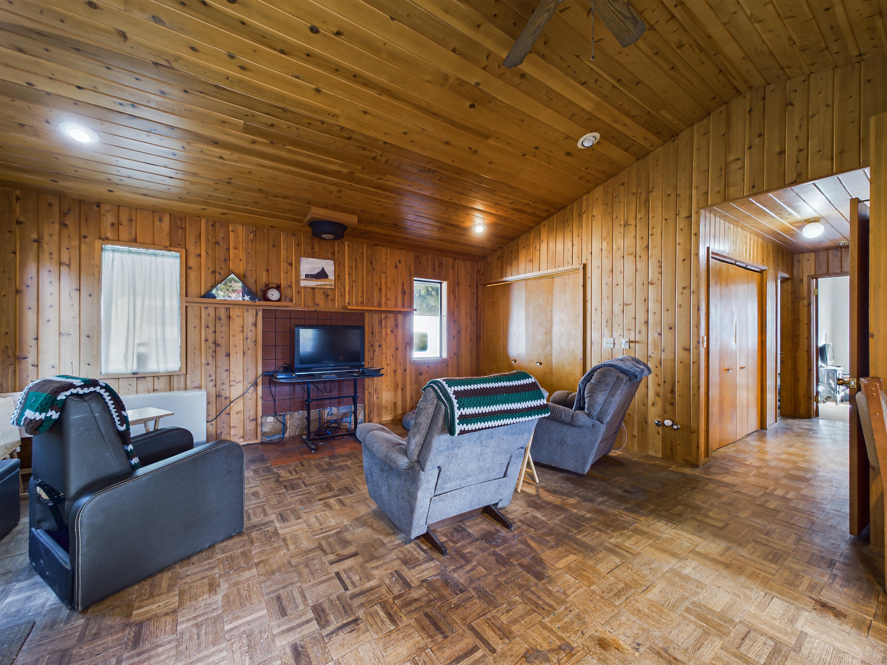 80 Pine Cone Lane