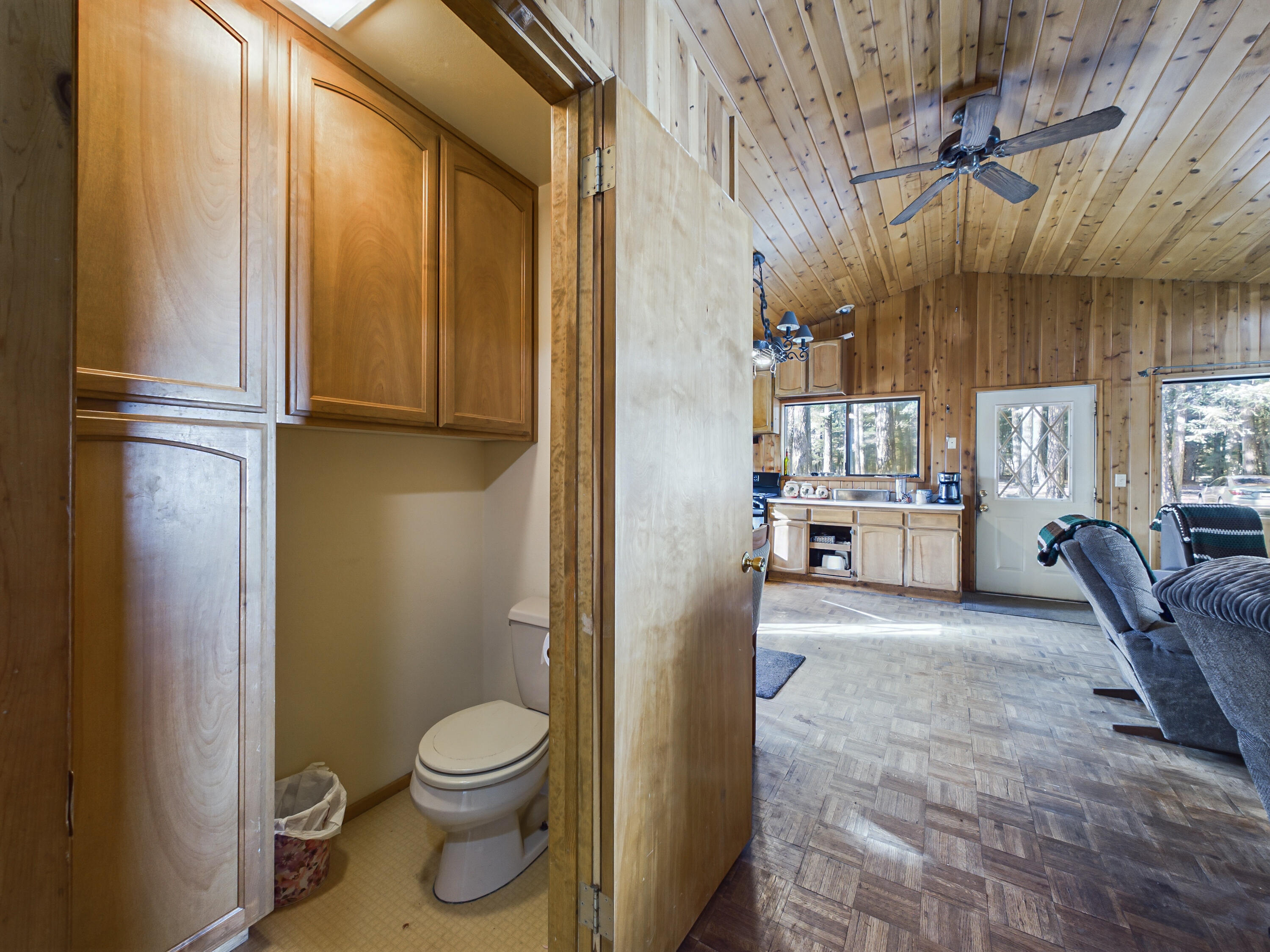 80 Pine Cone Lane