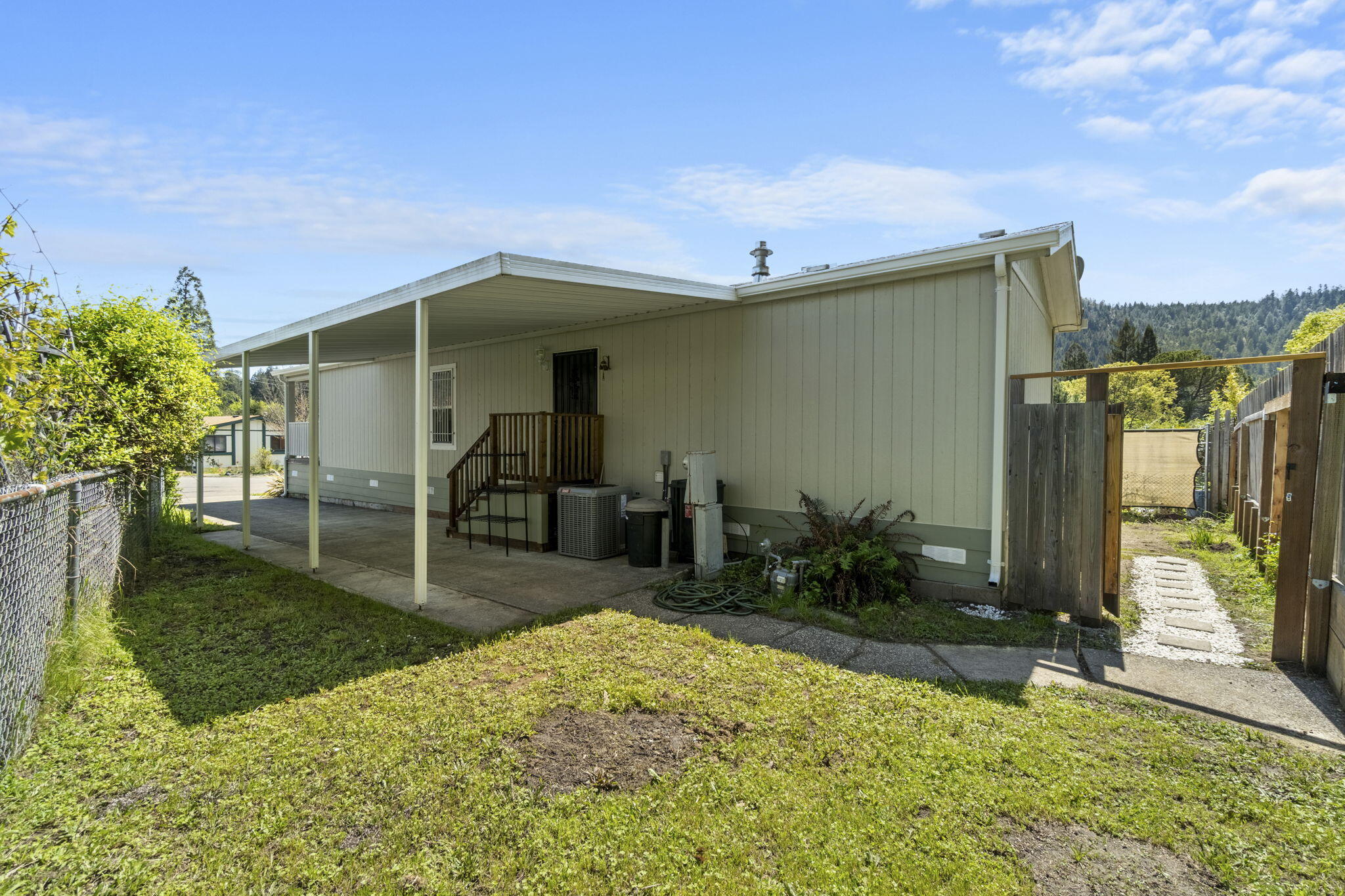 72 West Coast Drive 18