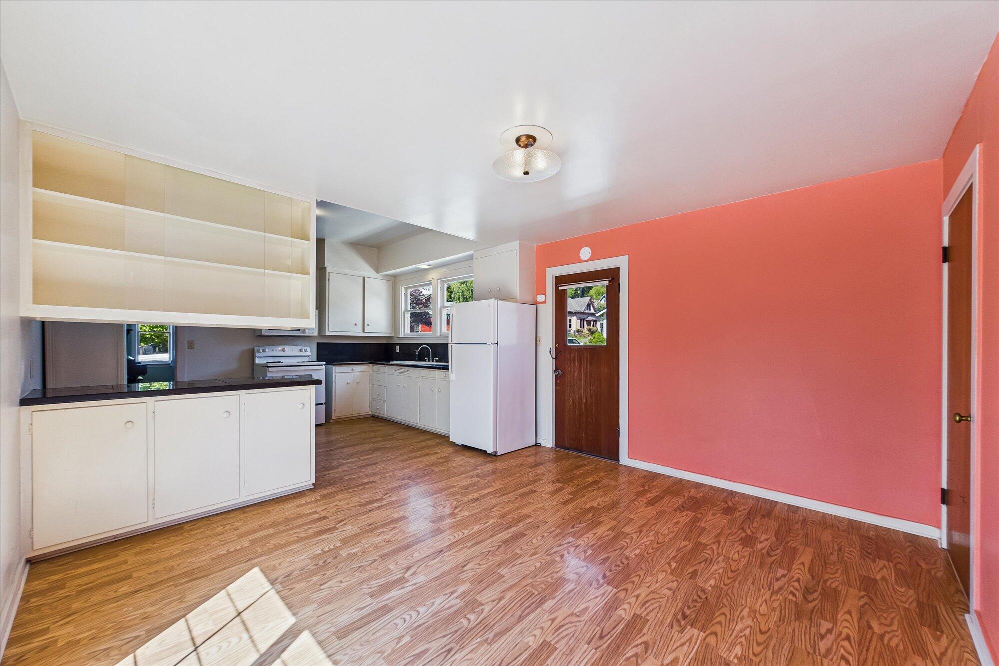 857 7th Street