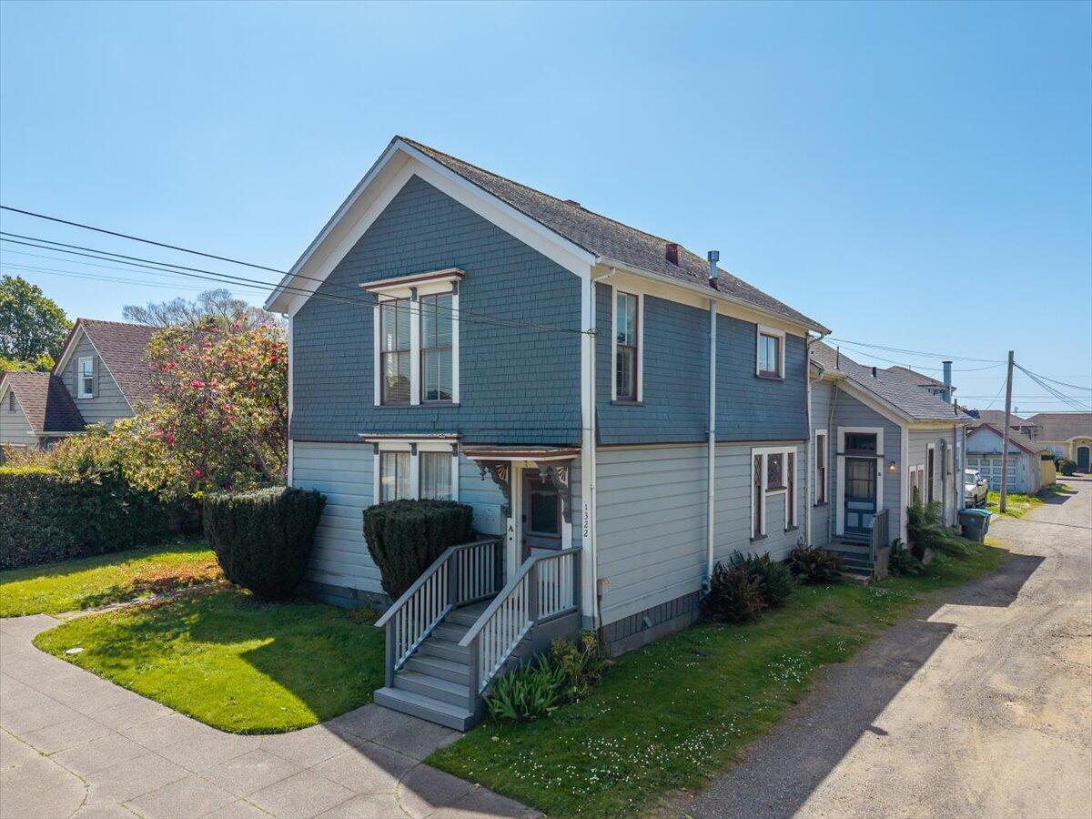 1322 H Street