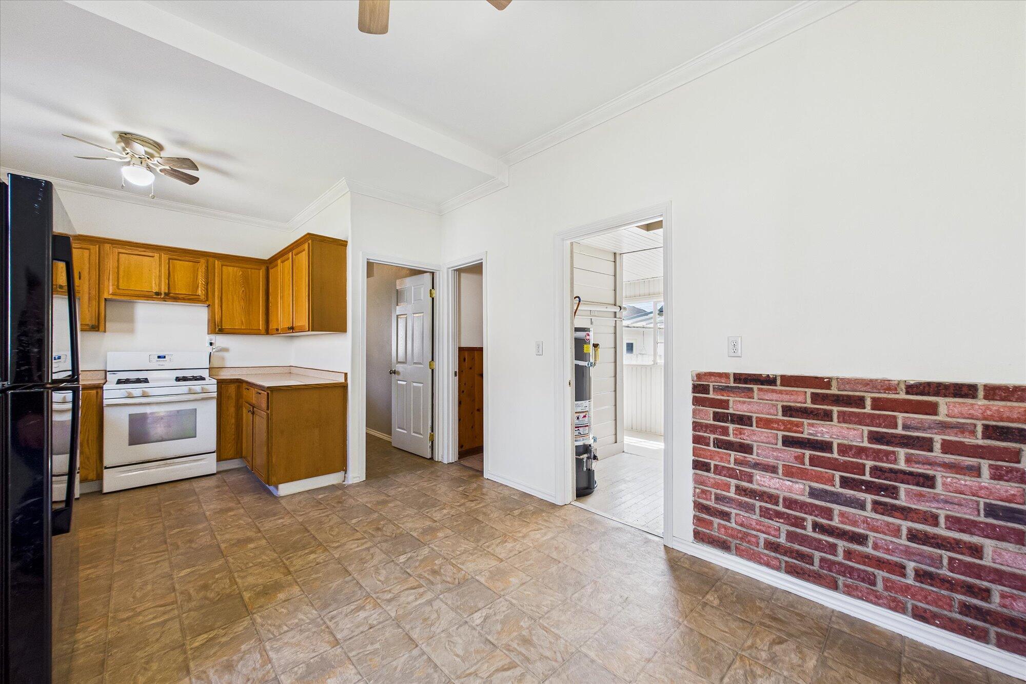 645 7th Street