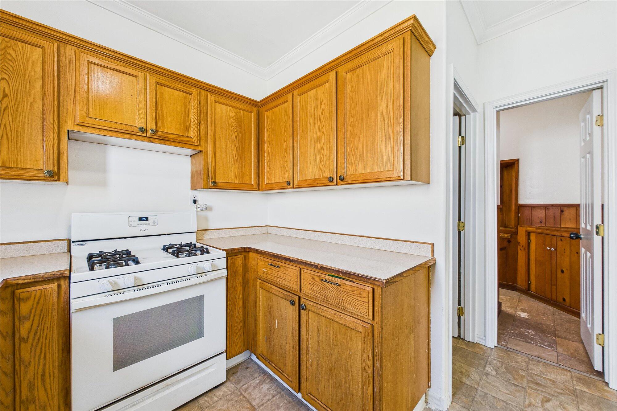 645 7th Street