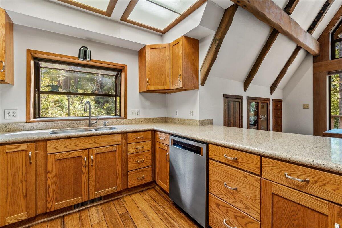 3089 Pigeon Point Road