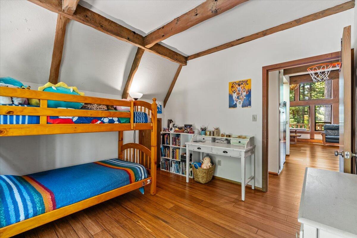3089 Pigeon Point Road