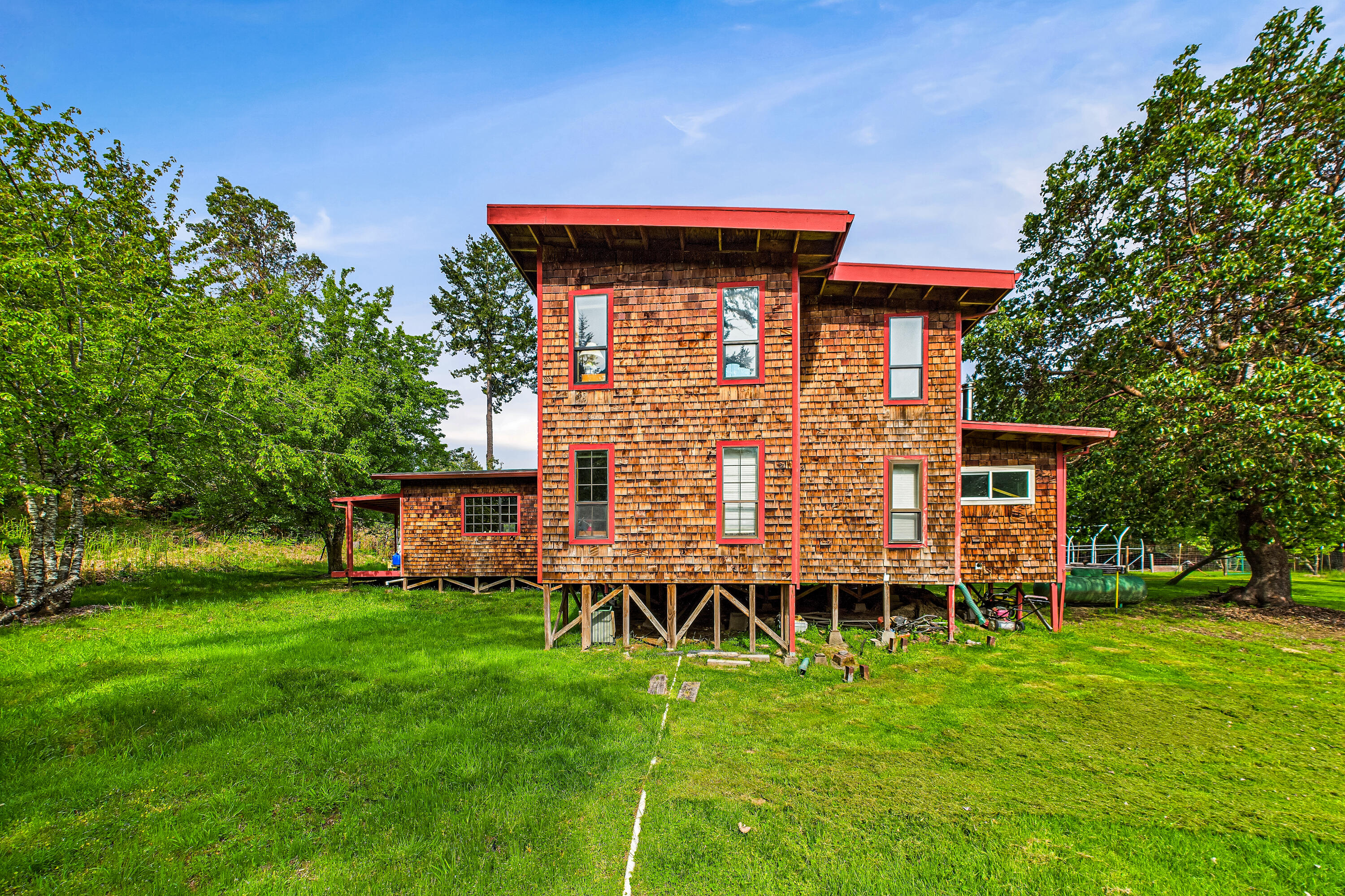2761 Mahan Road