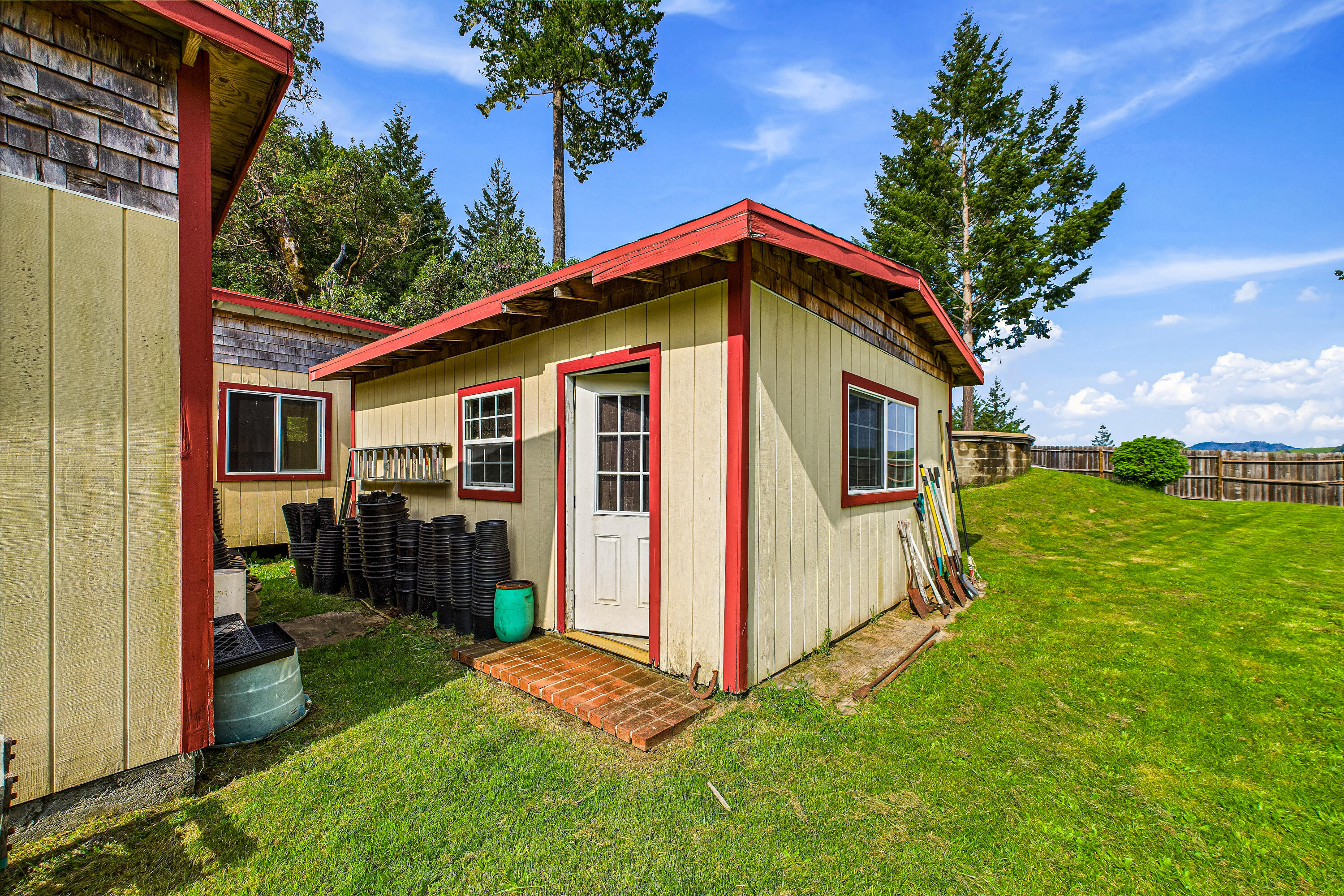 2761 Mahan Road