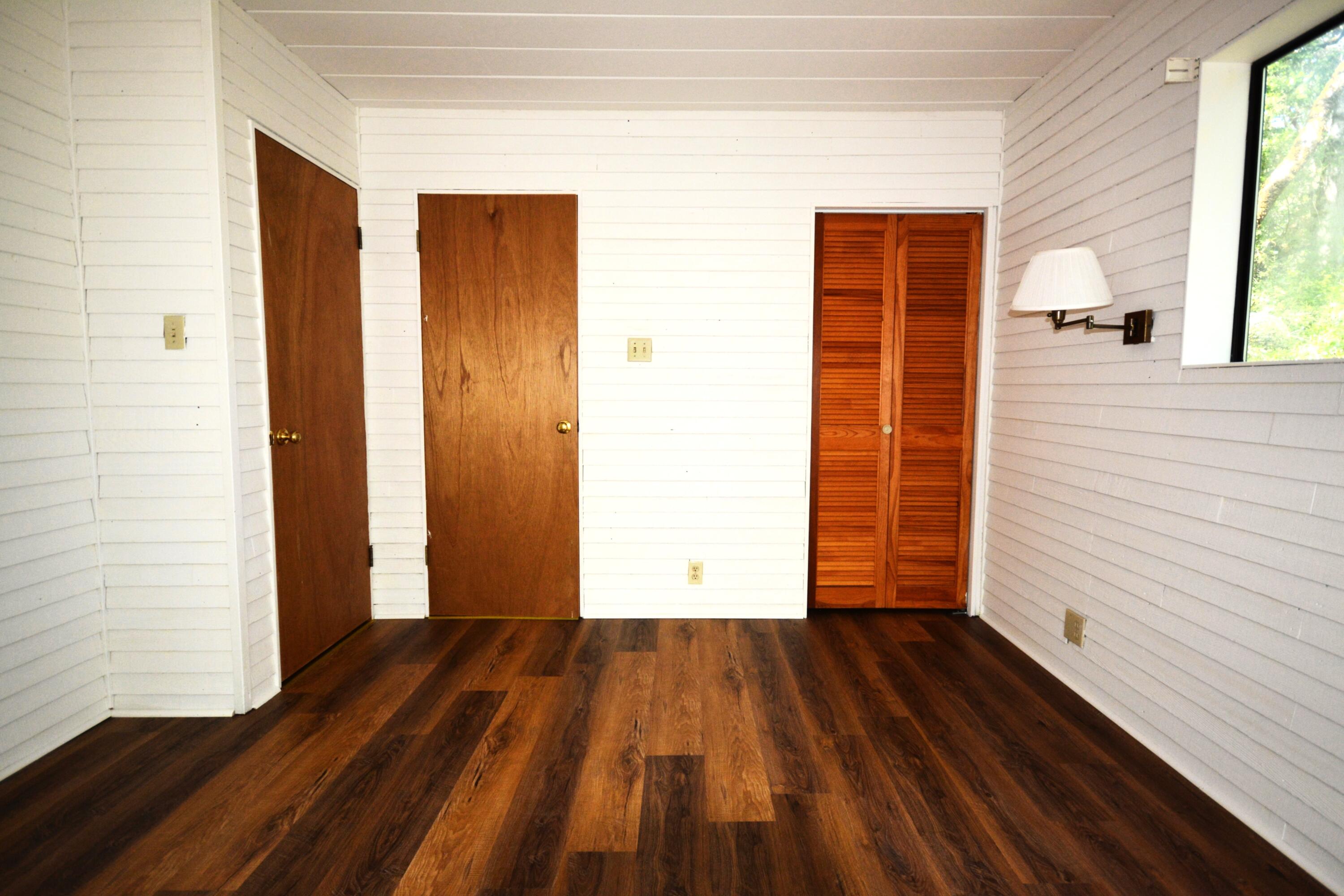 55 Oak Tree Lane
