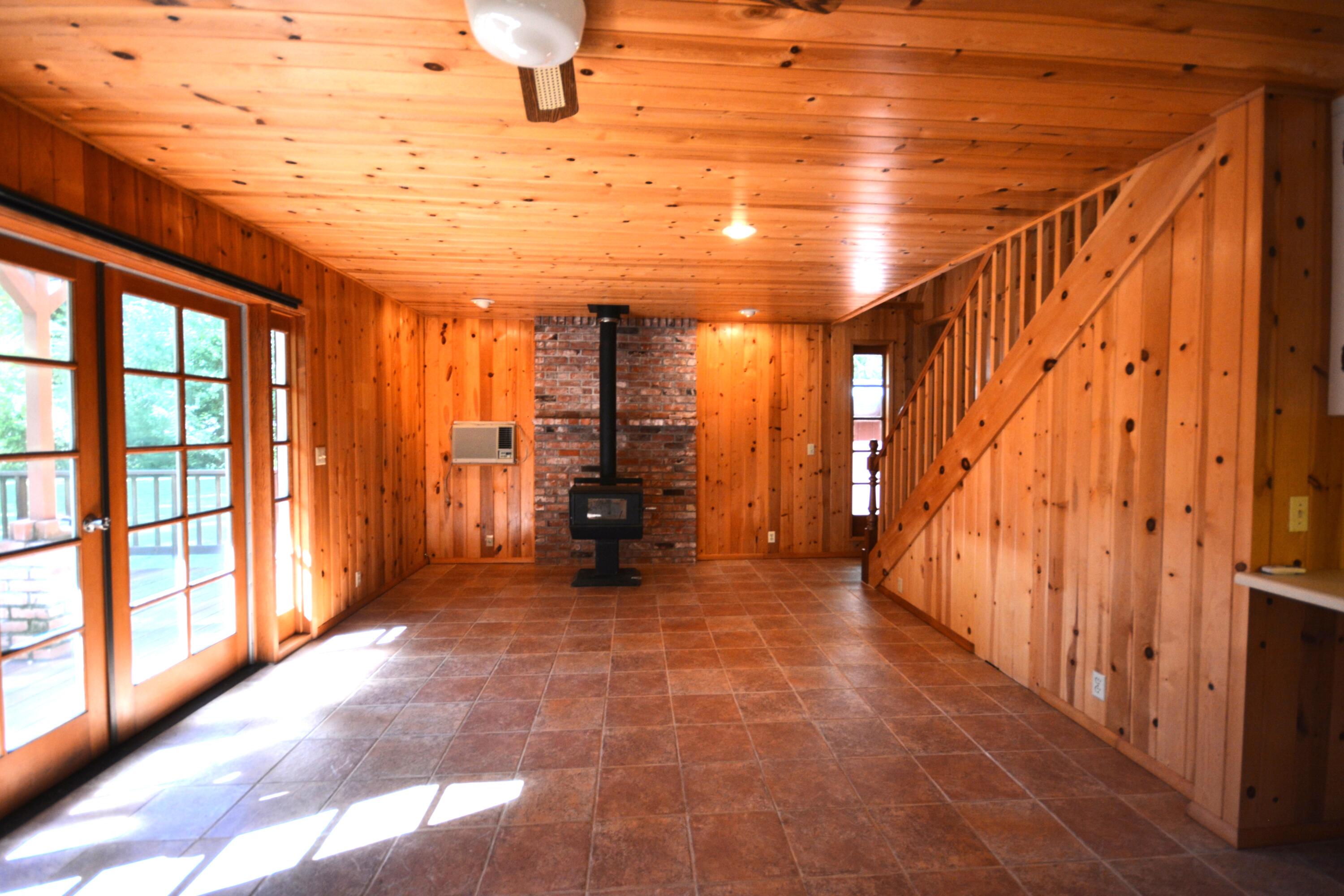 55 Oak Tree Lane