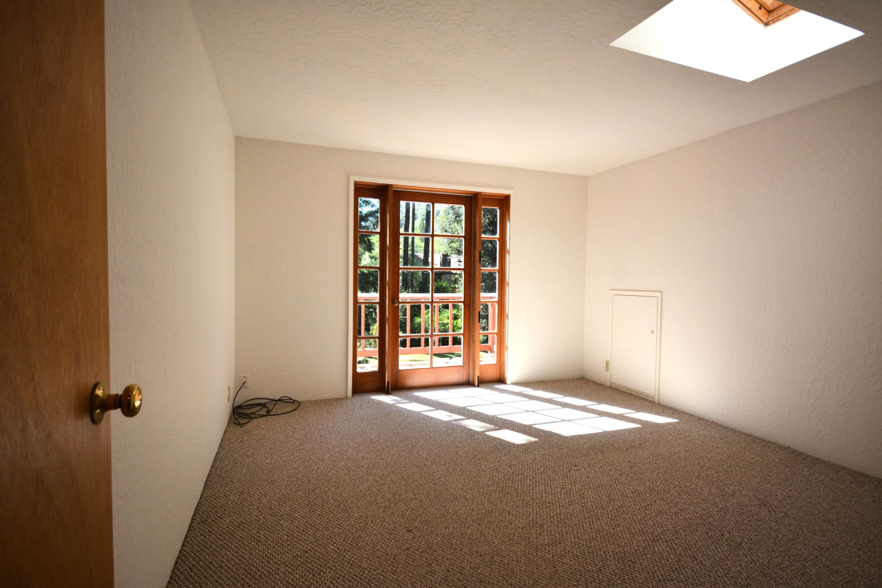 55 Oak Tree Lane