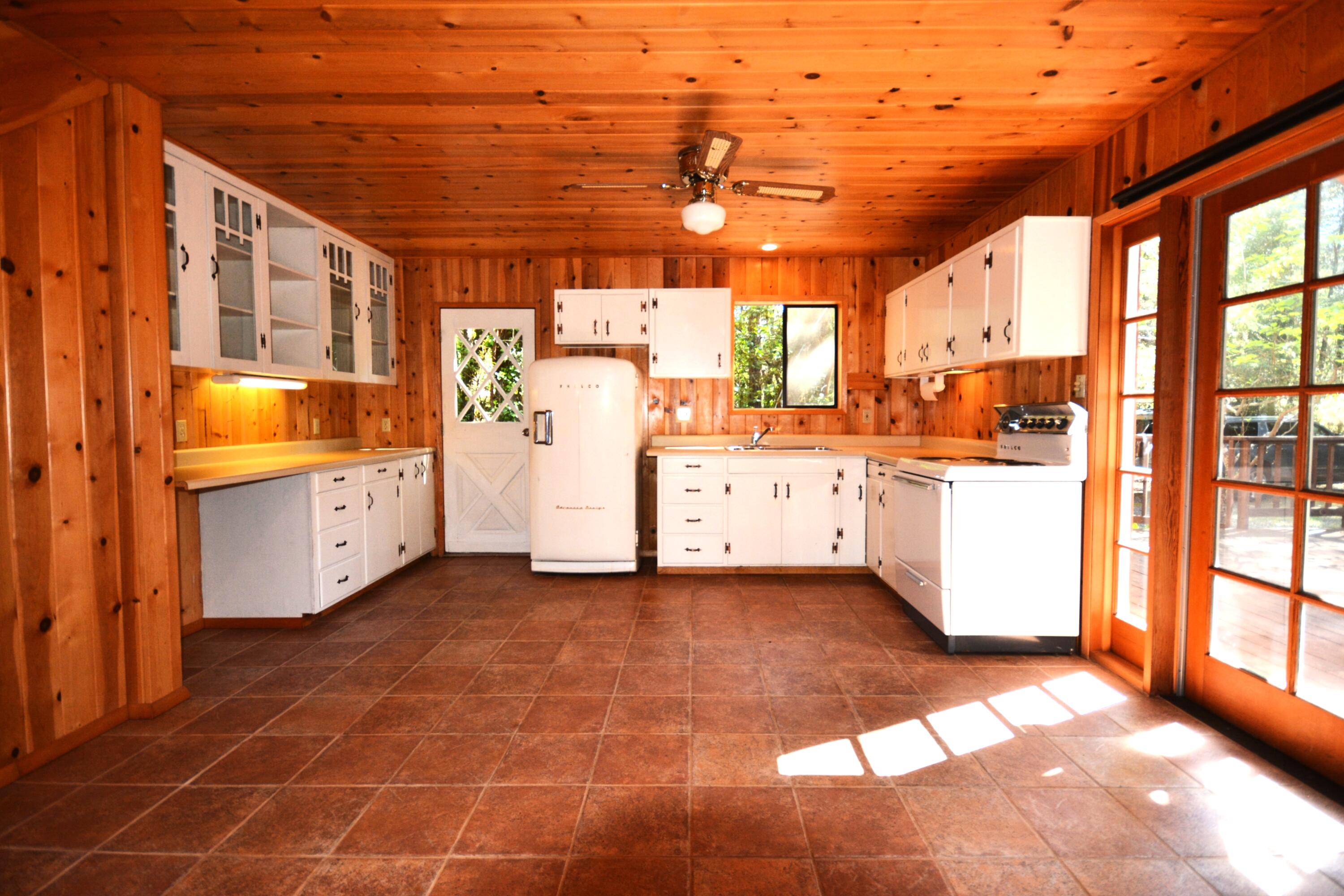55 Oak Tree Lane